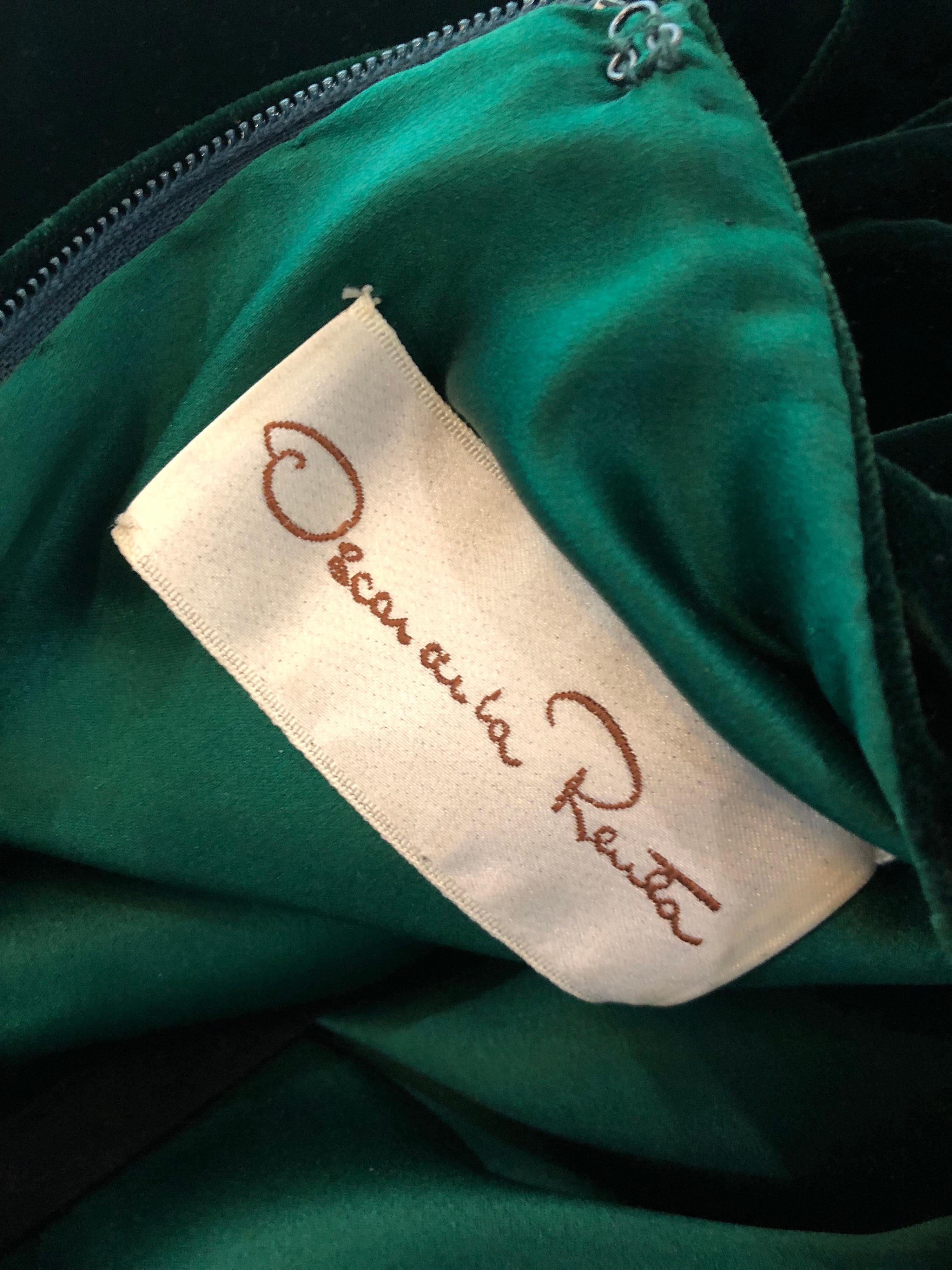 Stunning Vintage Oscar de la Renta Hunter Forest Green Velvet Silk Damask Gown 8 For Sale 8