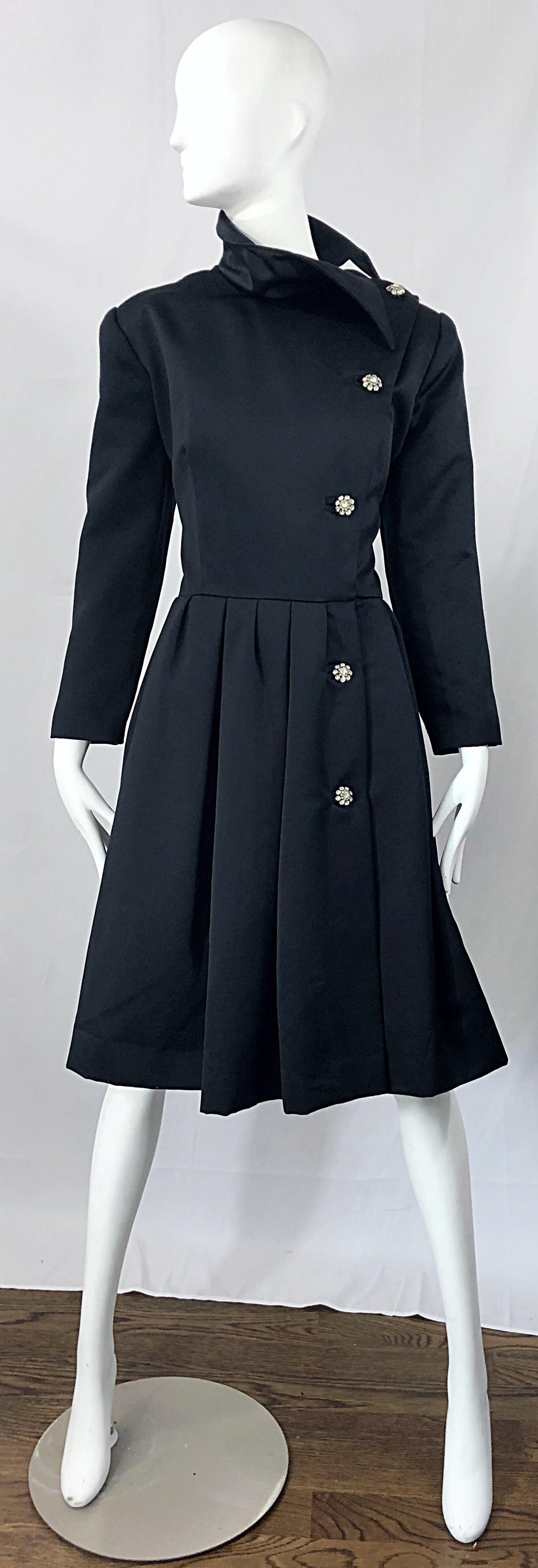 Beautiful vintage VICTOR COSTA for SAKS FIFTH AVENUE black cocktail dress! Features a fitted bodice, with a forgiving full skirt. Collar can be worn flipped up or down. POCKETS at each side of the hips. Excellent craftsmanship, with lots of