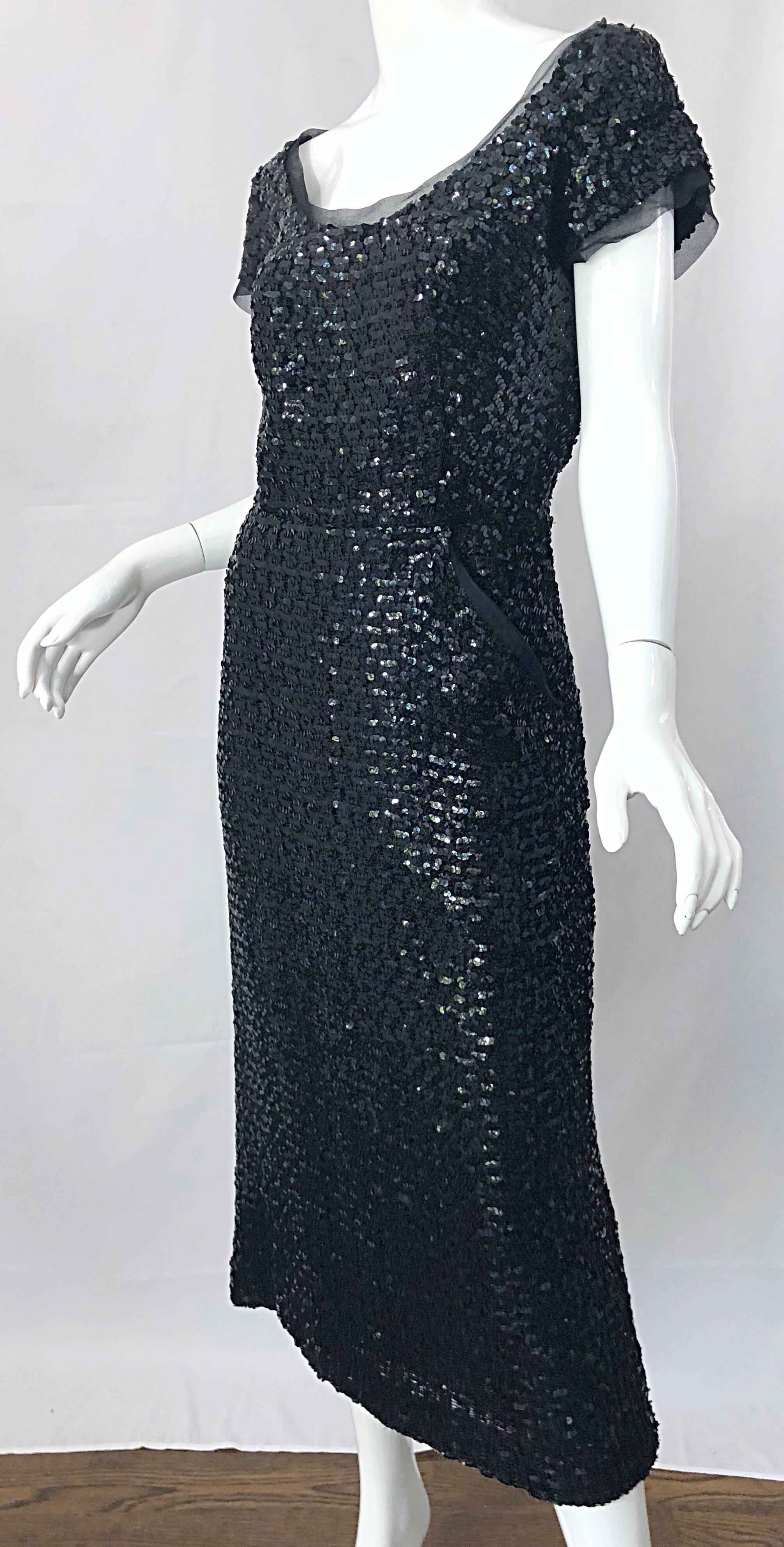 Stunning 1950s Bullock's Wilshire Large Size Black Silk Sequined 50s Midi Dress For Sale 2