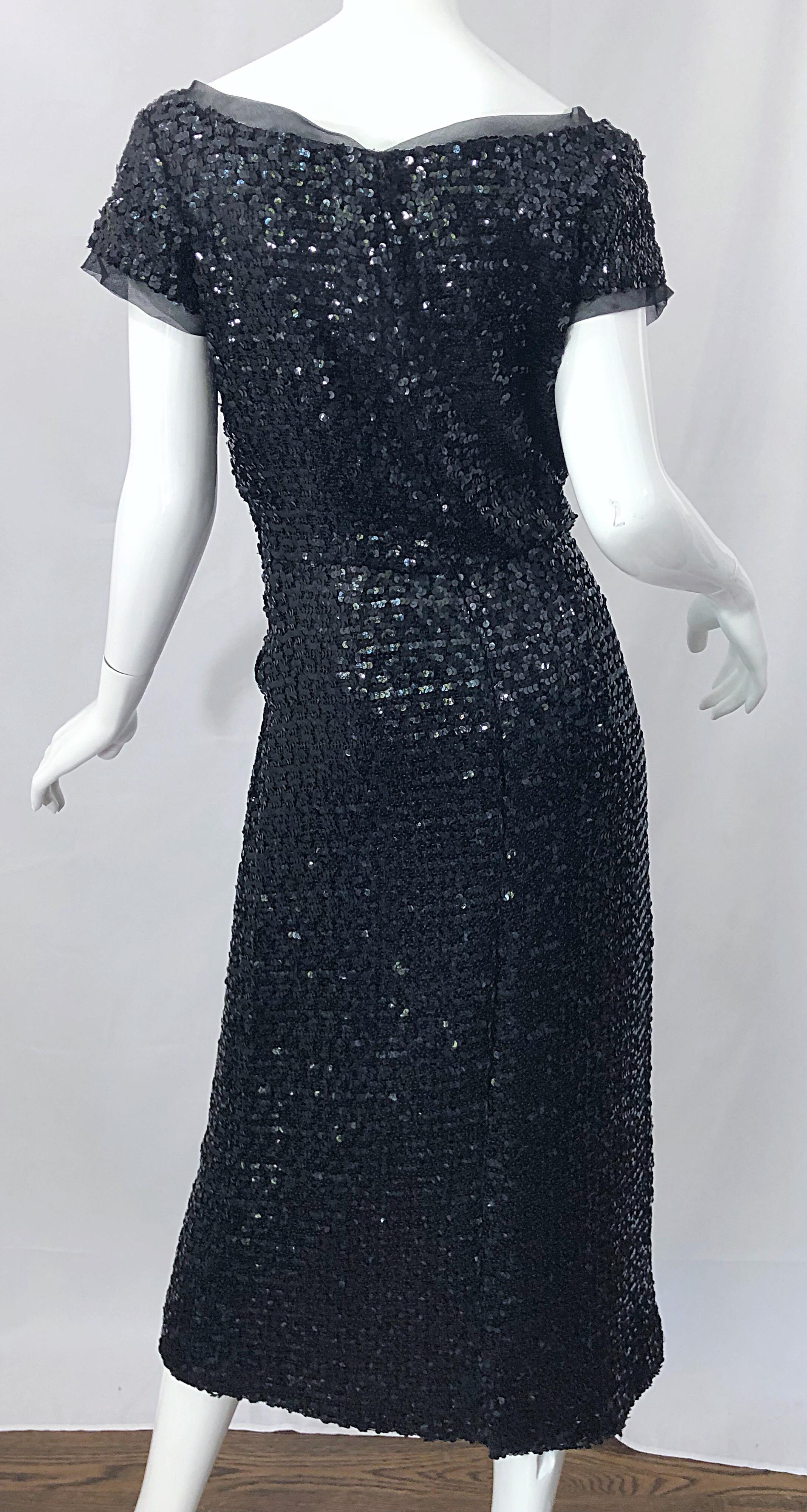 Stunning 1950s Bullock's Wilshire Large Size Black Silk Sequined 50s Midi Dress For Sale 8