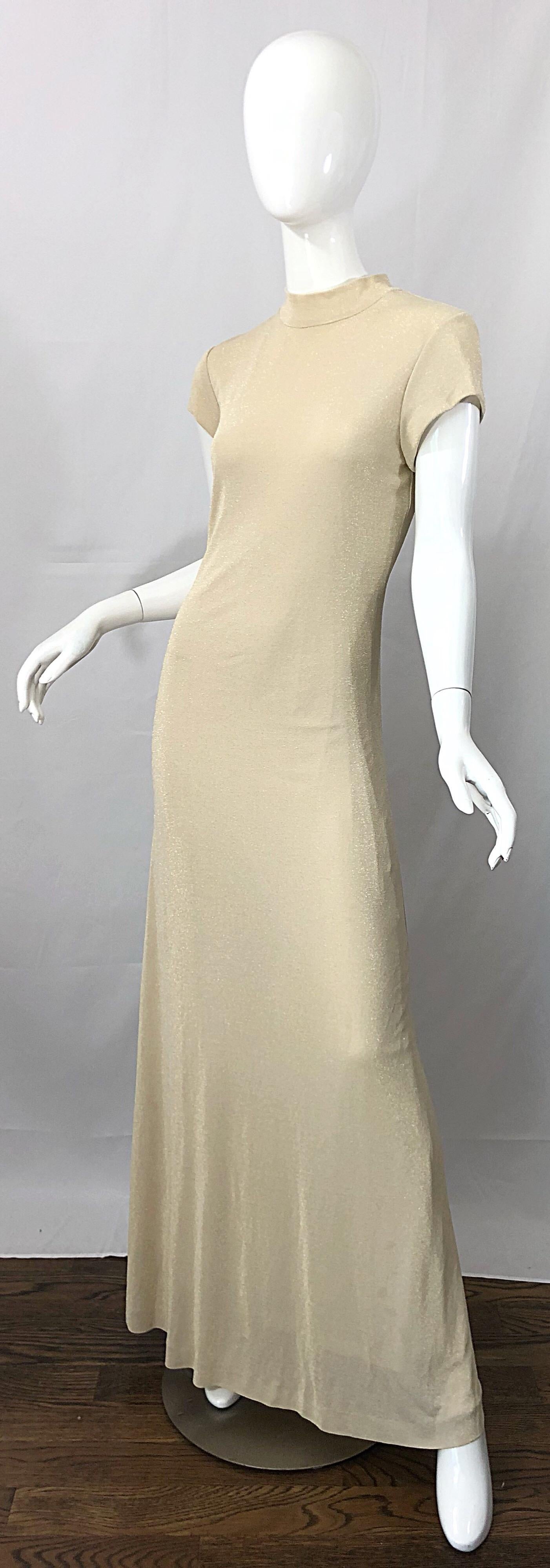 1990s Huey Waltzer Light Gold Metallic High Neck Short Sleeve 90s Jersey Gown In Excellent Condition For Sale In San Diego, CA