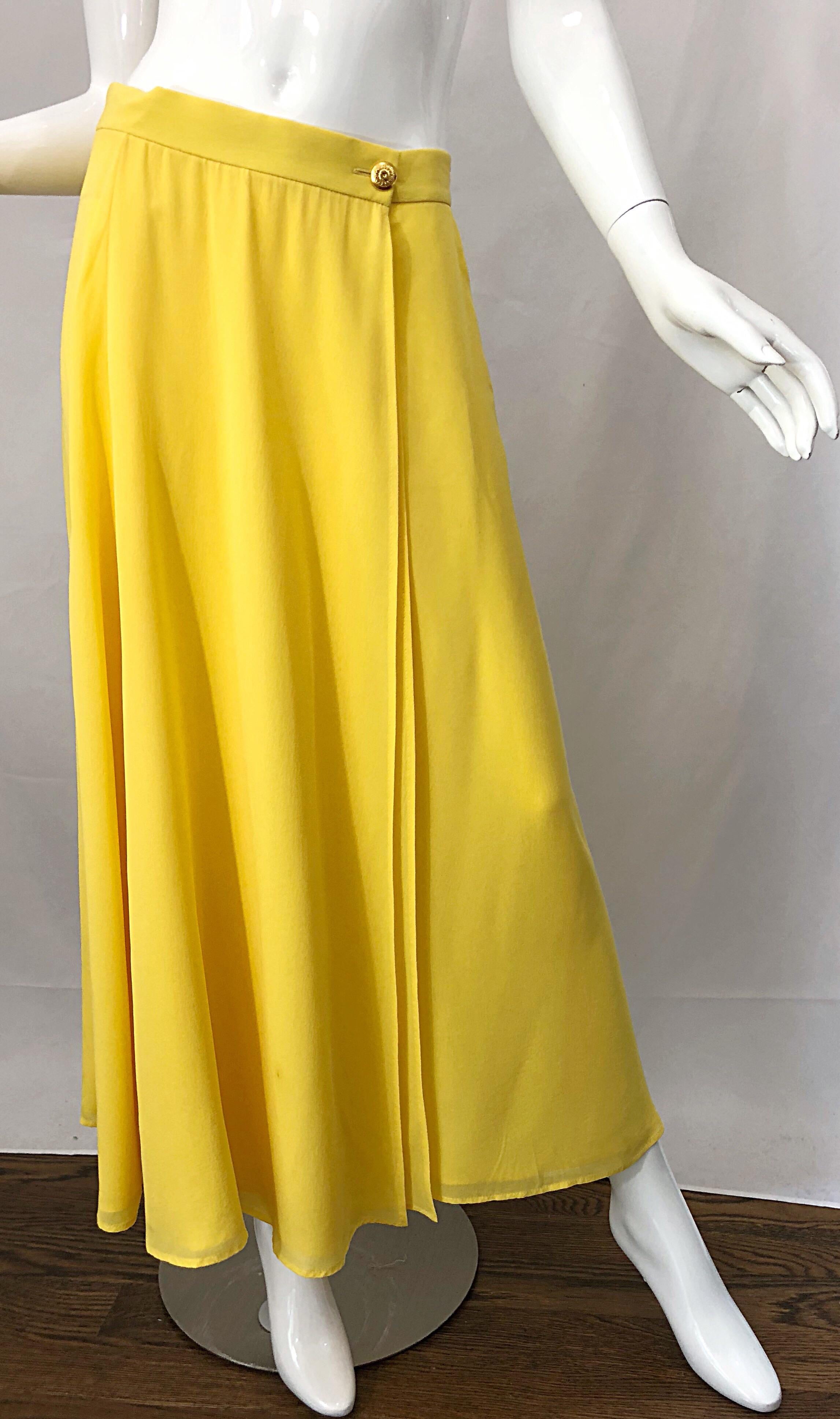 1990s Escada Margaretha Ley Sz 40 Canary Yellow Silk Chiffon Vintage Maxi Skirt In Excellent Condition In San Diego, CA