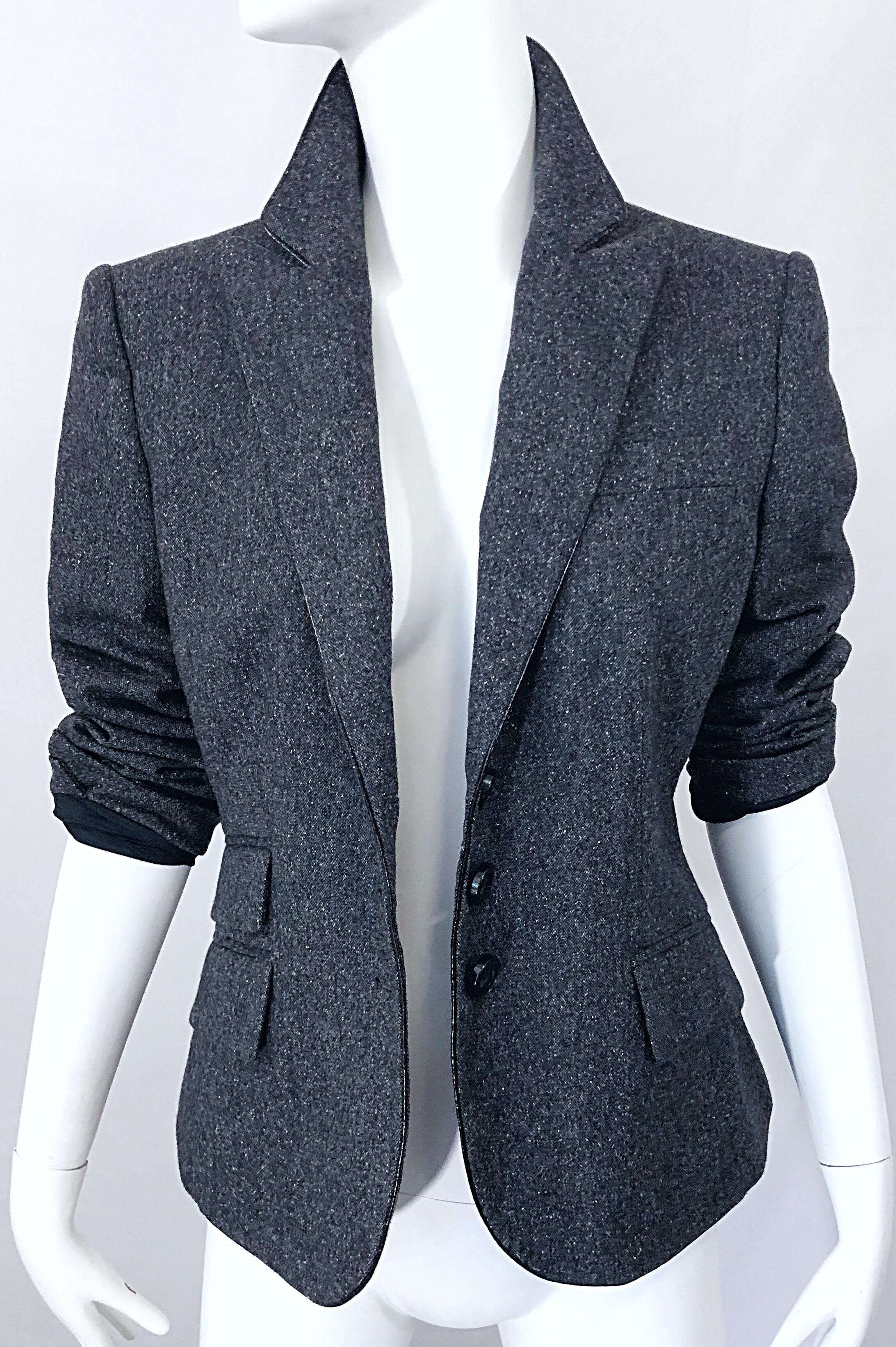 New John Richmond Size 44 / US 8 Slim Fit Gray Fitted Smoking Blazer Jacket In New Condition For Sale In San Diego, CA