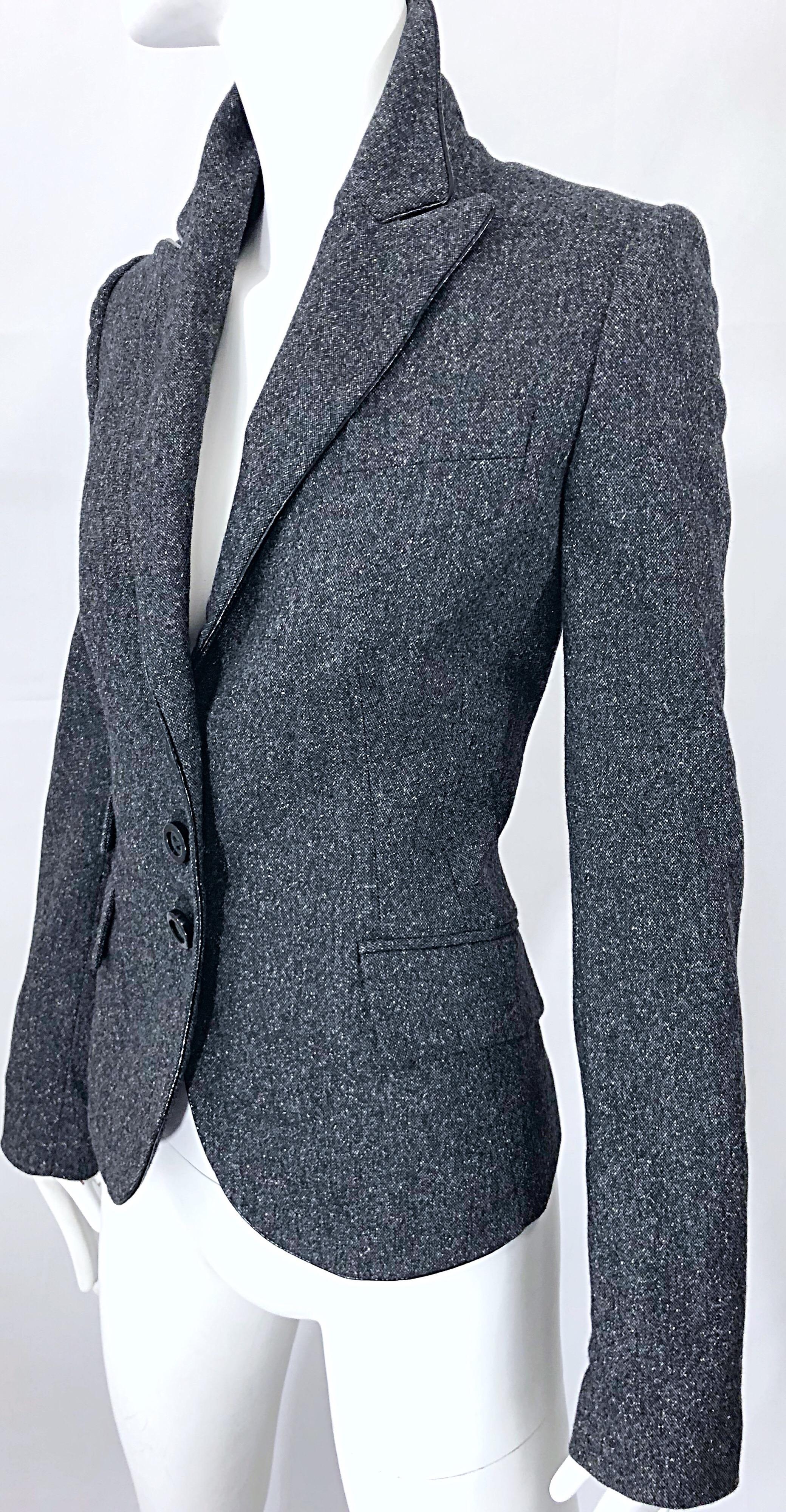 Women's New John Richmond Size 44 / US 8 Slim Fit Gray Fitted Smoking Blazer Jacket For Sale