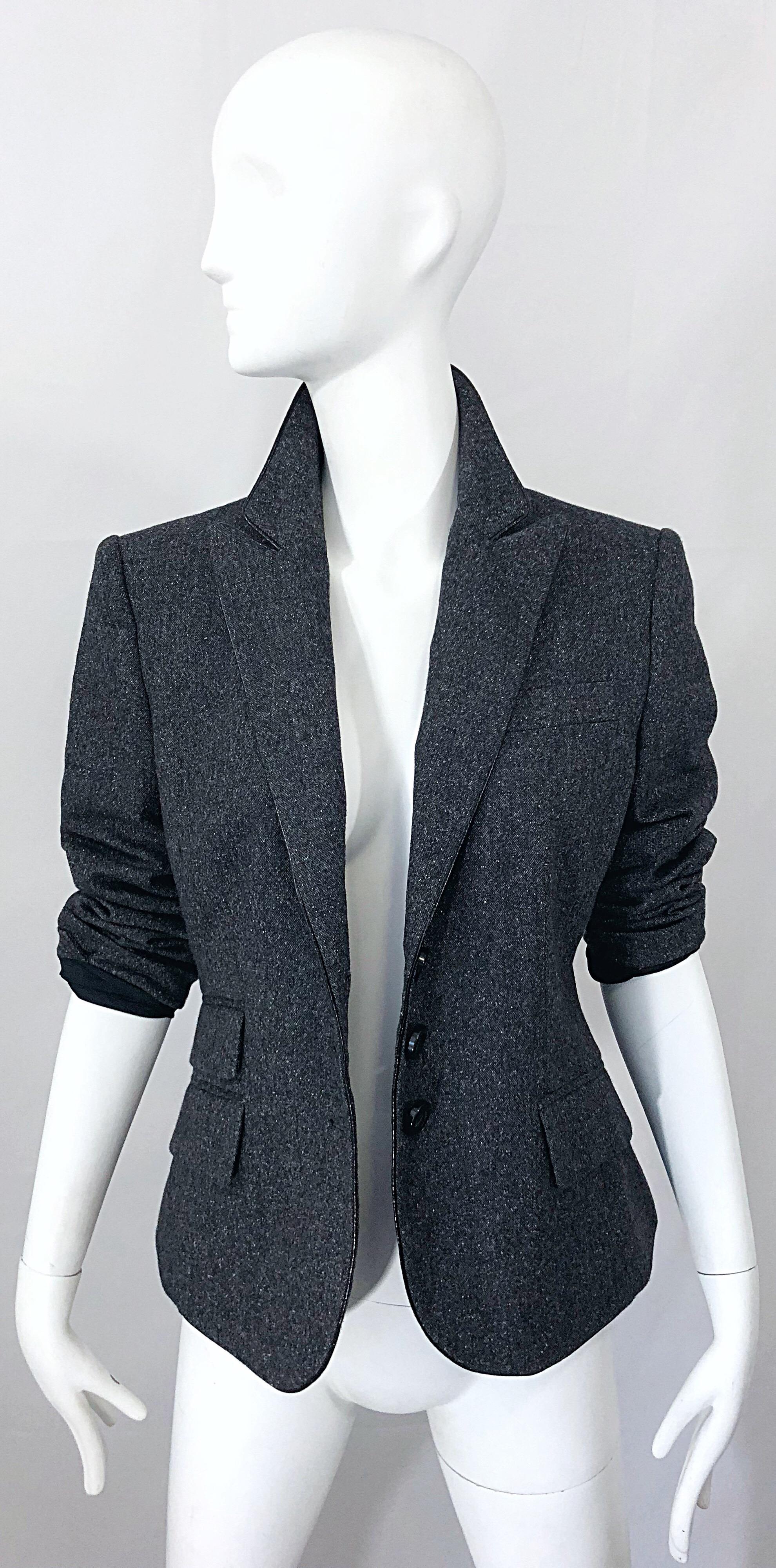 New John Richmond Size 44 / US 8 Slim Fit Gray Fitted Smoking Blazer Jacket For Sale 8