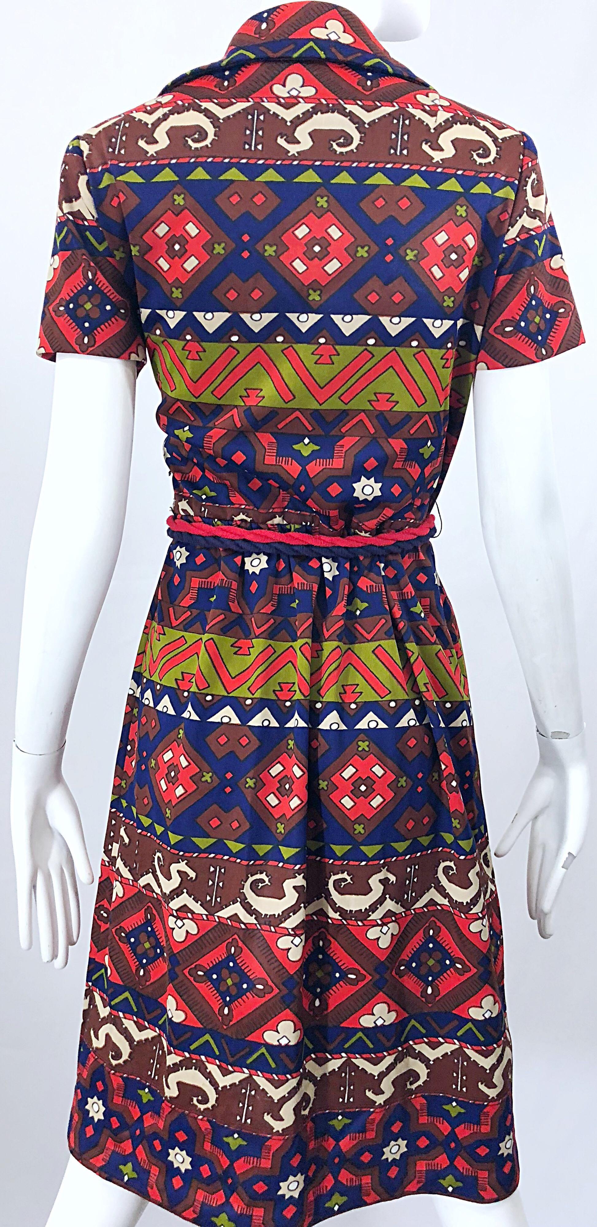 Black 1970s Aztec Novelty Print Amazing Vintage 70s Knit Rope Belted Shirt Dress For Sale
