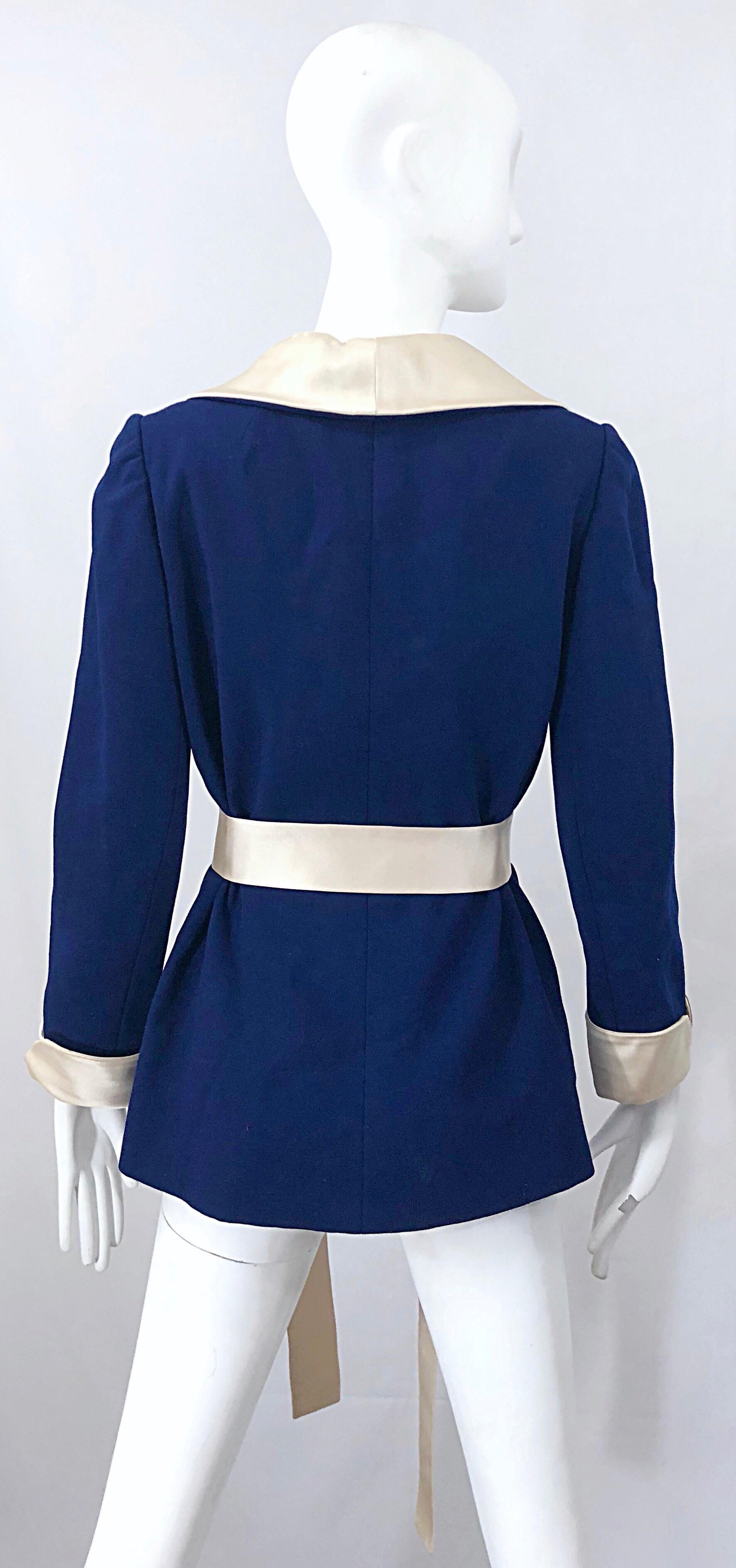 Rare 1960s Norman Norell Navy Blue + Ivory Vintage 60s Belted Smoking Jacket In Good Condition For Sale In San Diego, CA