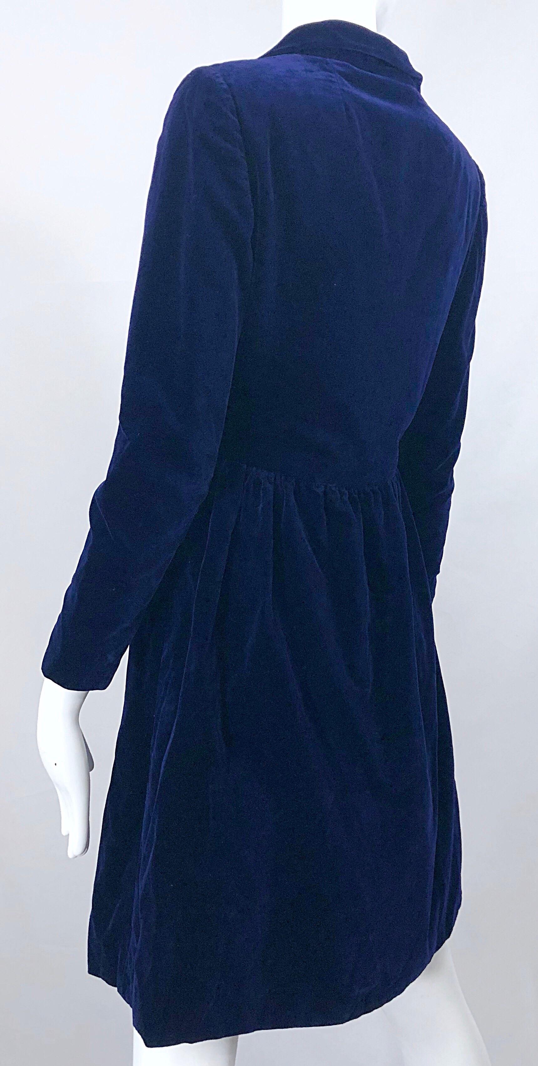 1950s Adele Simpson Navy Midnight Blue Velvet Vintage 50s Wrap Shirt Dress In Excellent Condition For Sale In San Diego, CA
