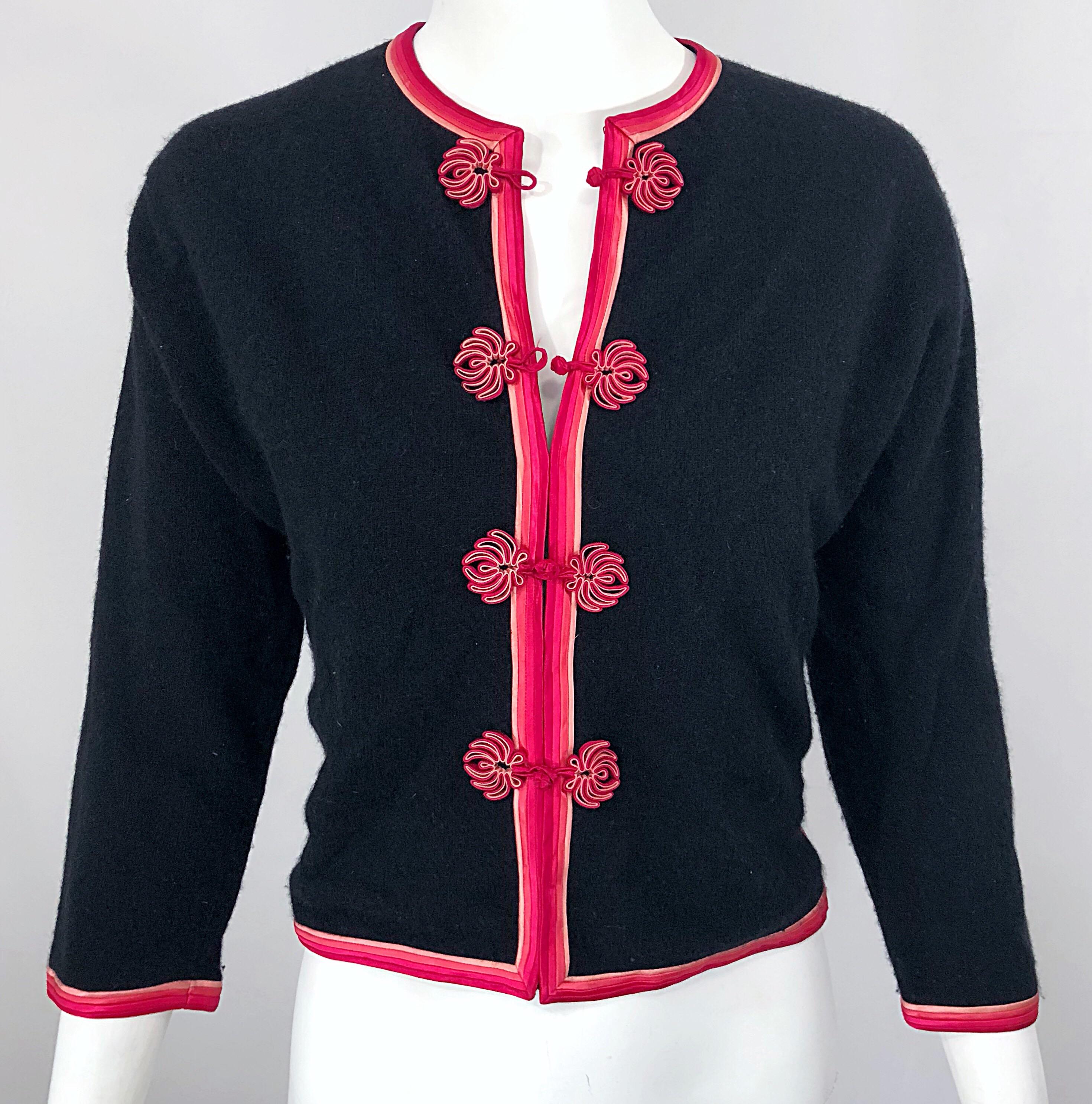 1950s Monhan's Ltd. Black Pink Asian Wool Hong Kong Vintage 50s Cardigan Sweater 3