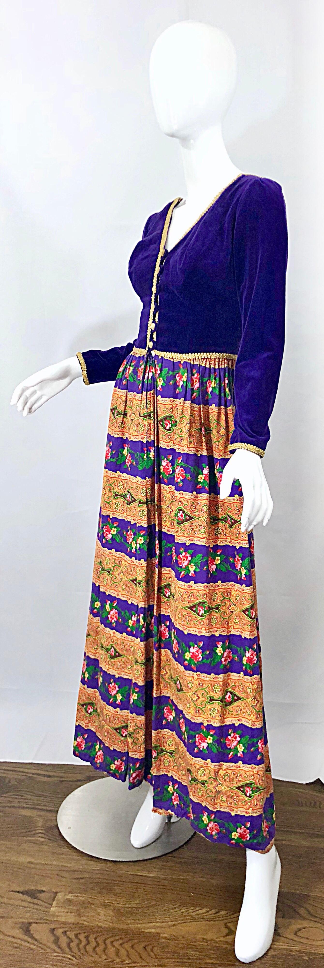 Women's Incredible 1970s Jay Morley for Fern Violette Purple Velvet Regal 70s Maxi Dress For Sale