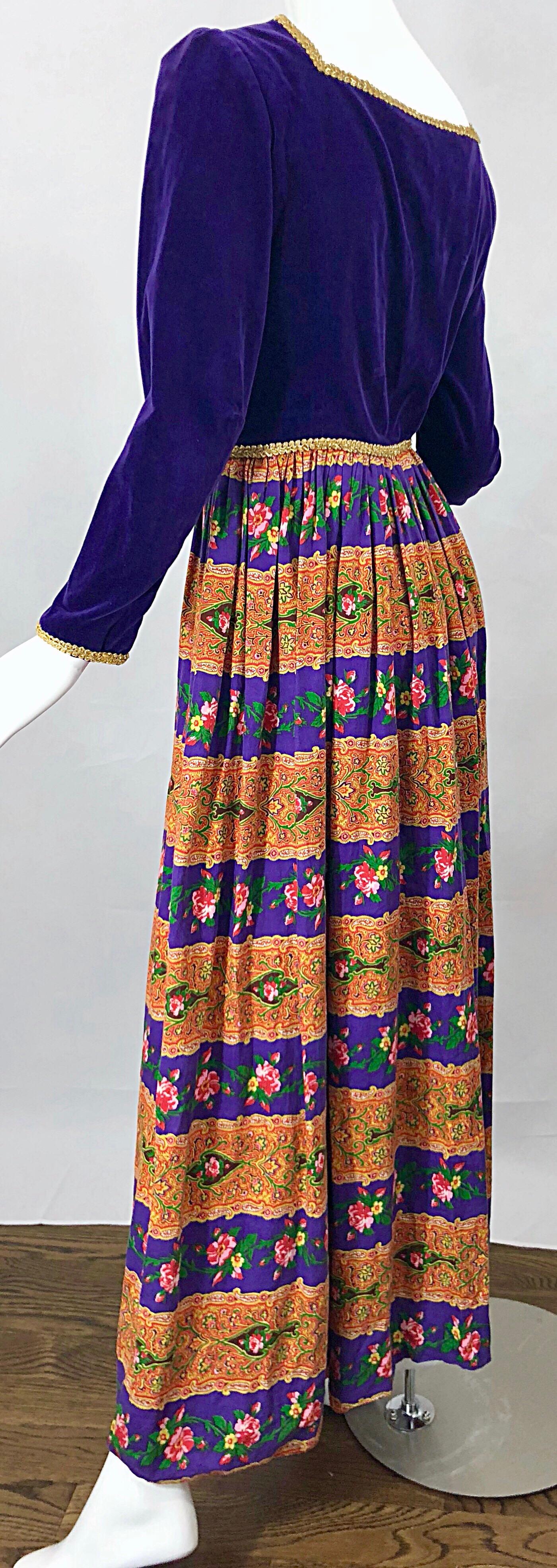 Incredible 1970s Jay Morley for Fern Violette Purple Velvet Regal 70s Maxi Dress For Sale 2
