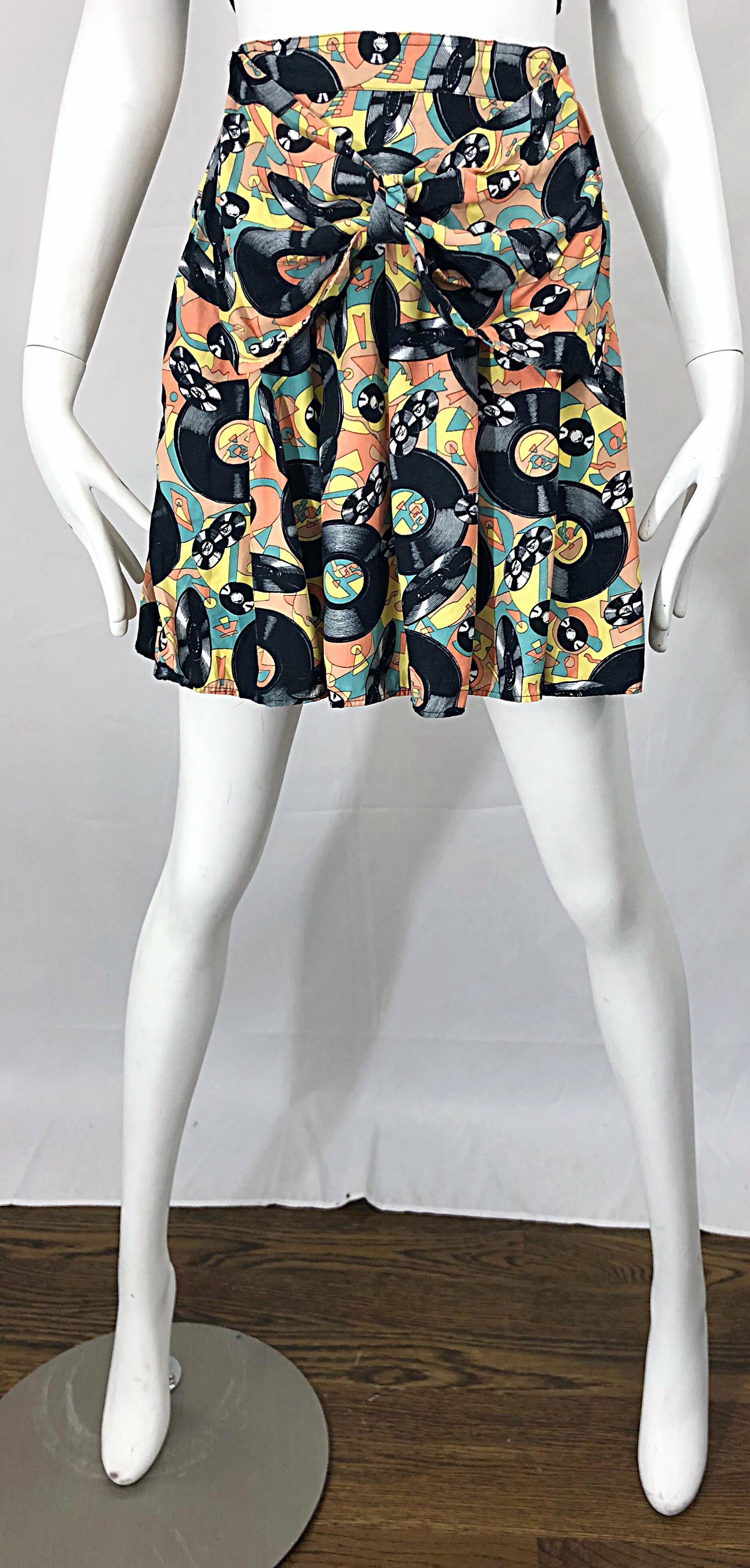 Women's Awesome 1990s Novelty Record Music Print Vintage 90s High Waisted Mini Skirt For Sale