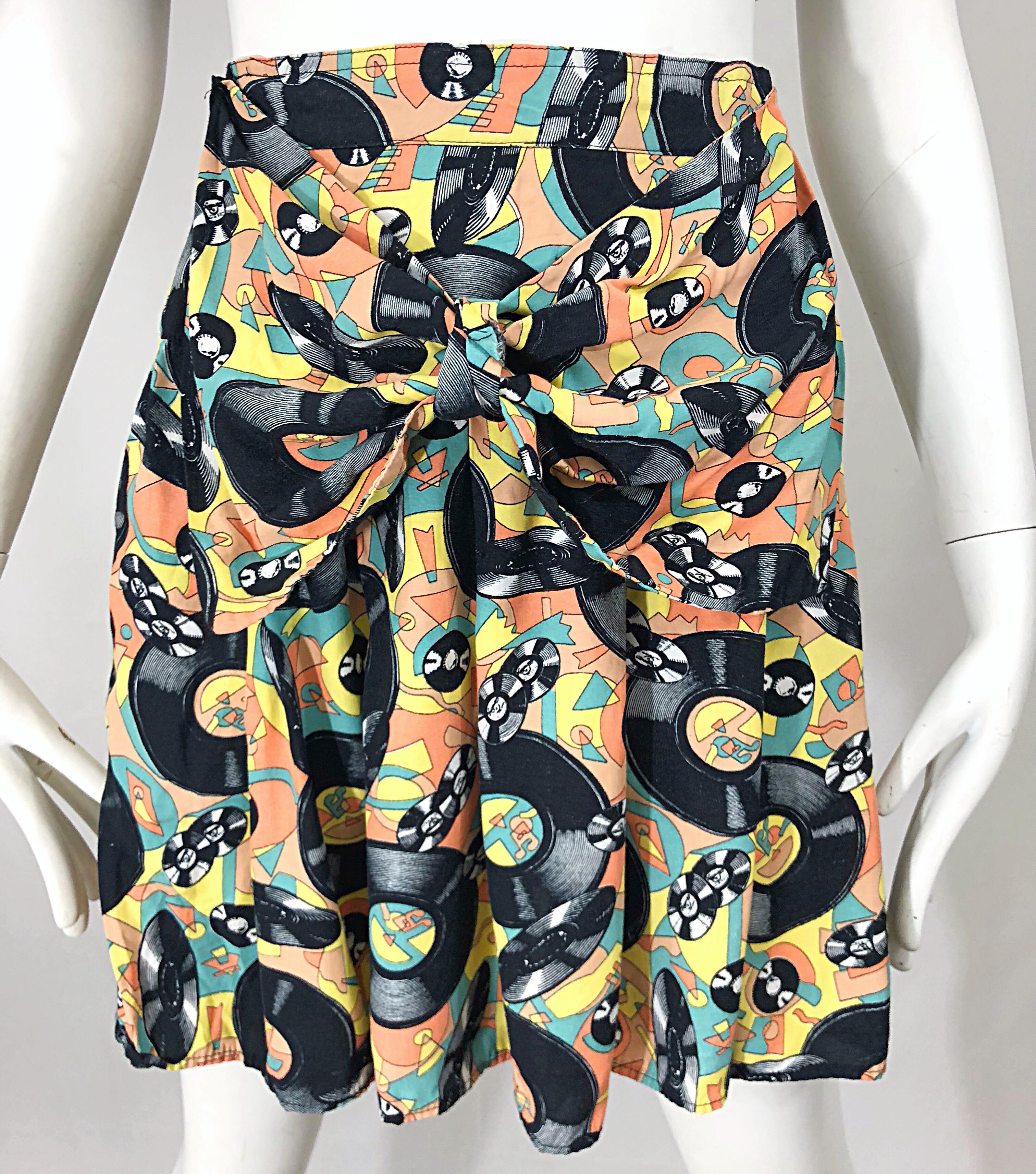 Awesome 1990s Novelty Record Music Print Vintage 90s High Waisted Mini Skirt For Sale 2
