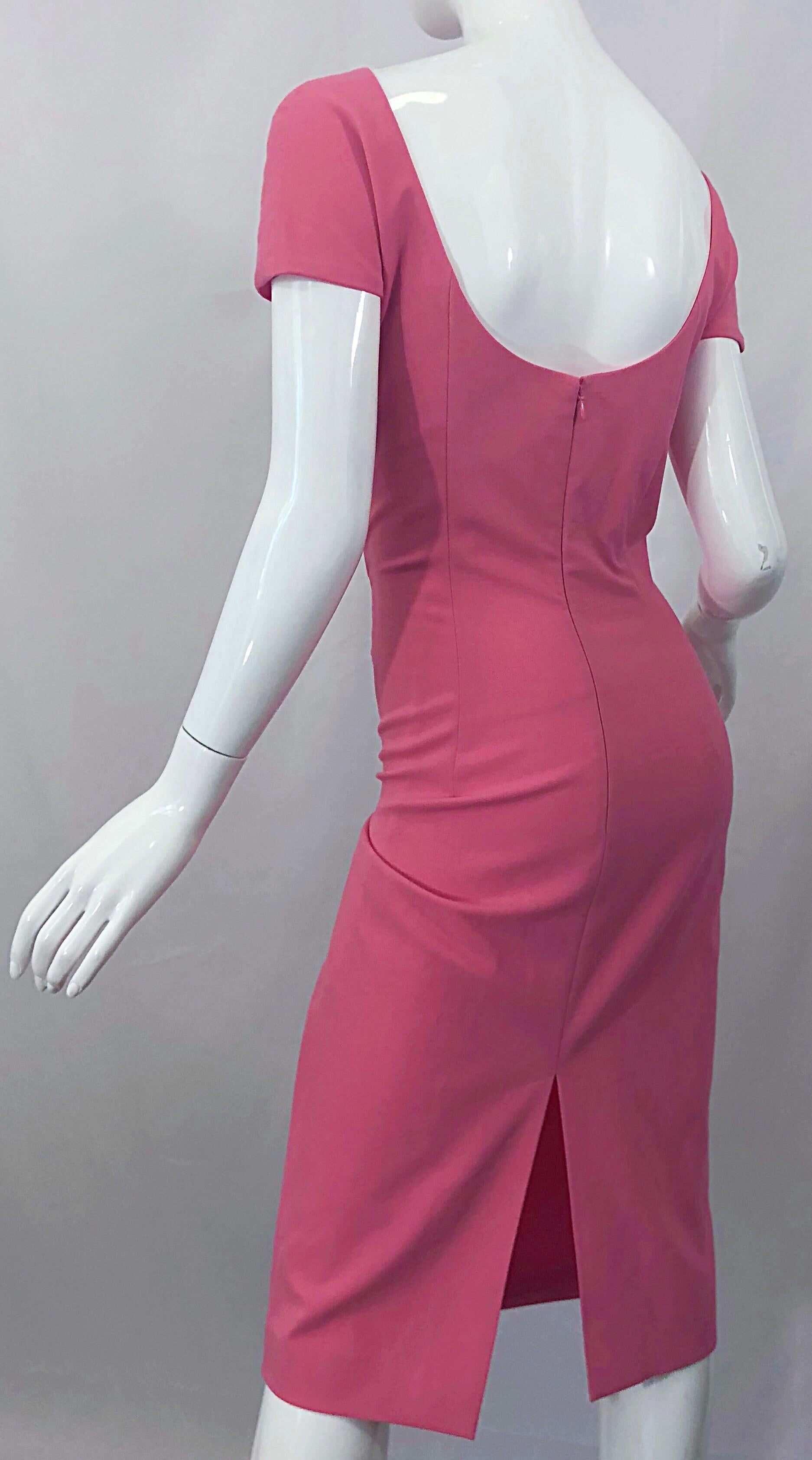 Neu Dsquared Größe 10 - 12 / 46 Flattering Bubblegum Pink Short Sleeve Kleid im Angebot 2