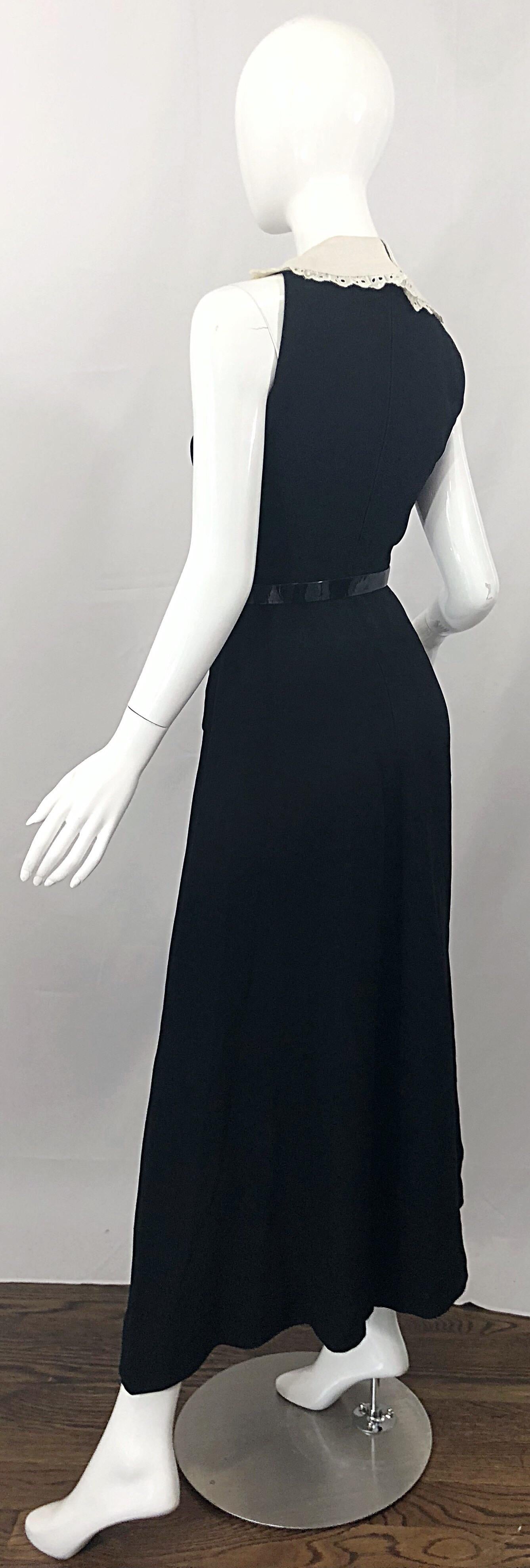 1970er Donald Brooks Schwarzes und weißes Maxikleid aus Krepp mit Gürtel aus den 70ern im Angebot 4