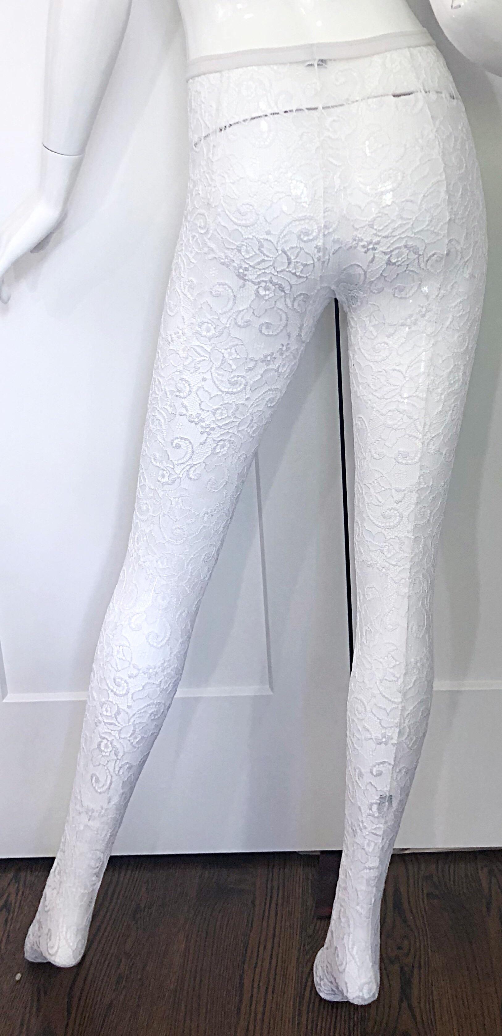 Never Worn Gianni Versace 1990s White Lace Vintage Panty Hose Leggings Stockings In New Condition In San Diego, CA