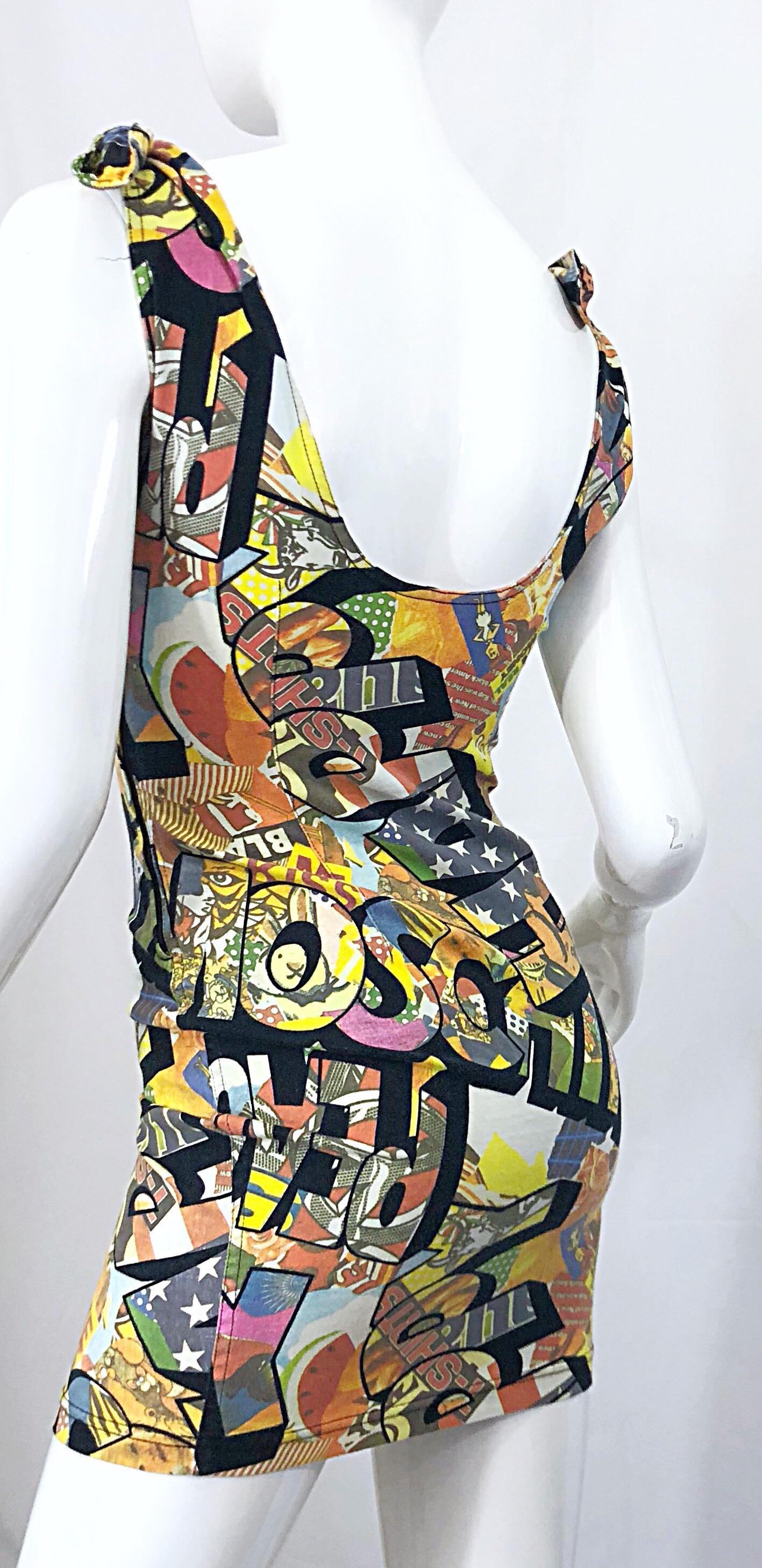 Vintage Moschino 1990s Mickey Mouse Disney Iconic Novelty Print 90s Mini Dress For Sale 3