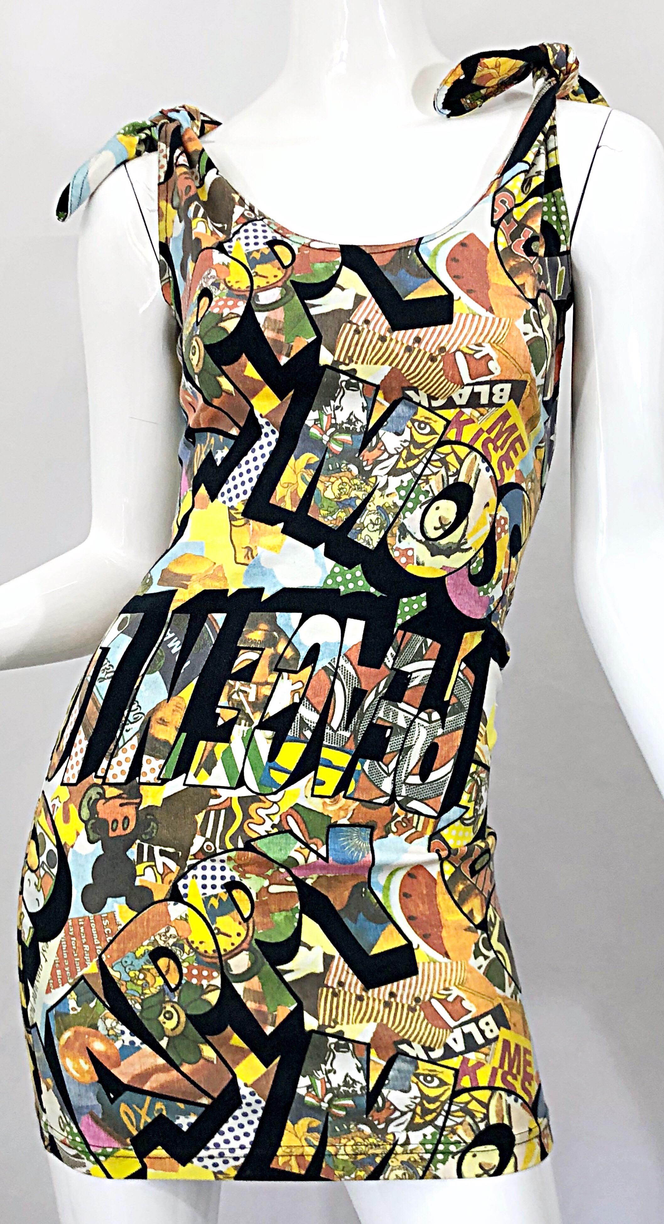 Vintage Moschino 1990s Mickey Mouse Disney Iconic Novelty Print 90s Mini Dress For Sale 4