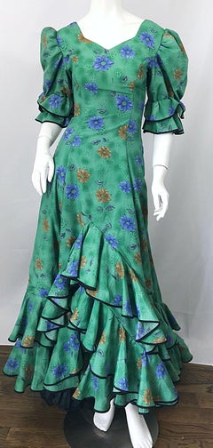 Amazing Vintage Victorian Inspired 1970s Does 1800s Steampunk Green Trained Gown