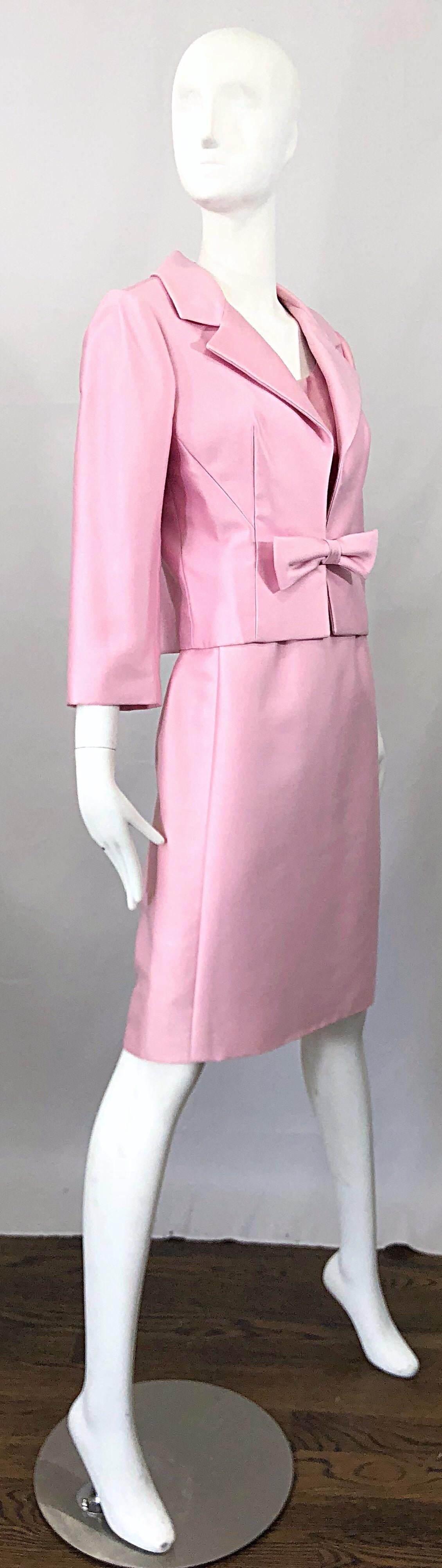 Chic 1960s Pat Sandler Light Pink Vintage 60s Silk Shift Dress and Jacket Suit For Sale 7