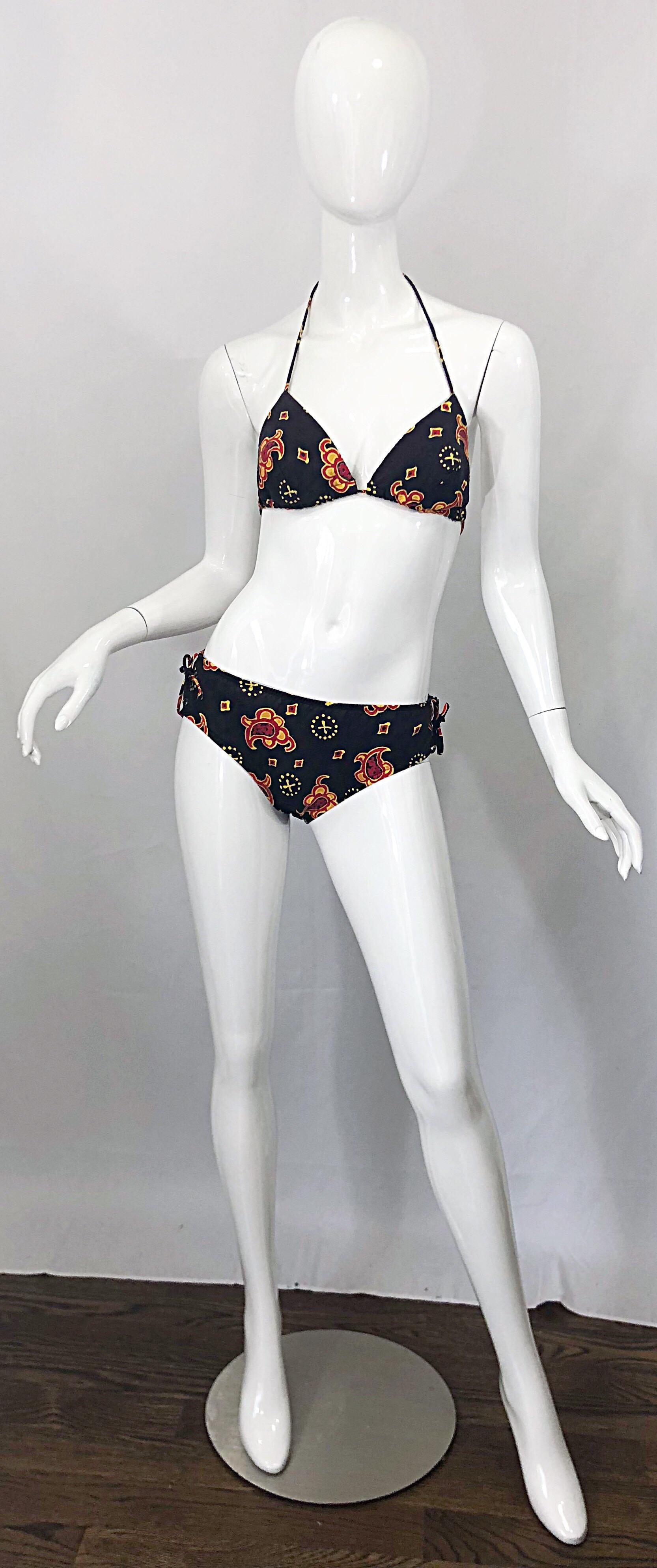 1970 Joseph Magnin Bandana Print Marrone Vintage 70s Cotton Two Piece Bikini in vendita 8