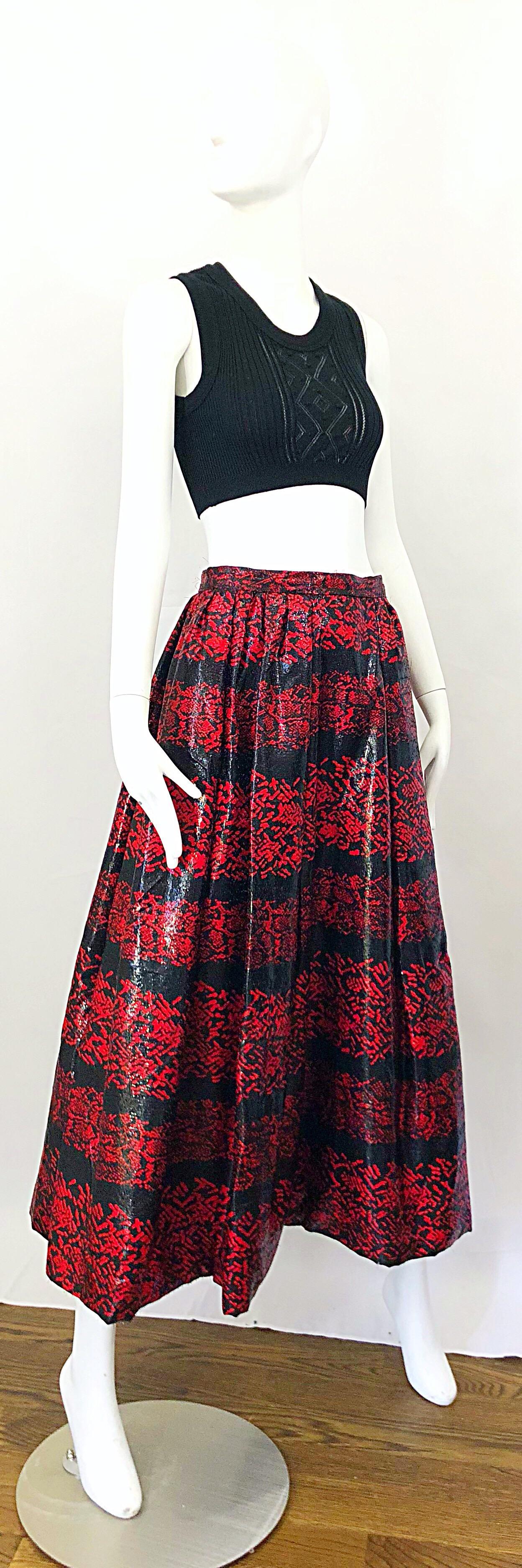 Rare Vintage Tarquin Ebker Couture Red + Black Metallic Threaded Silk Midi Skirt For Sale 1