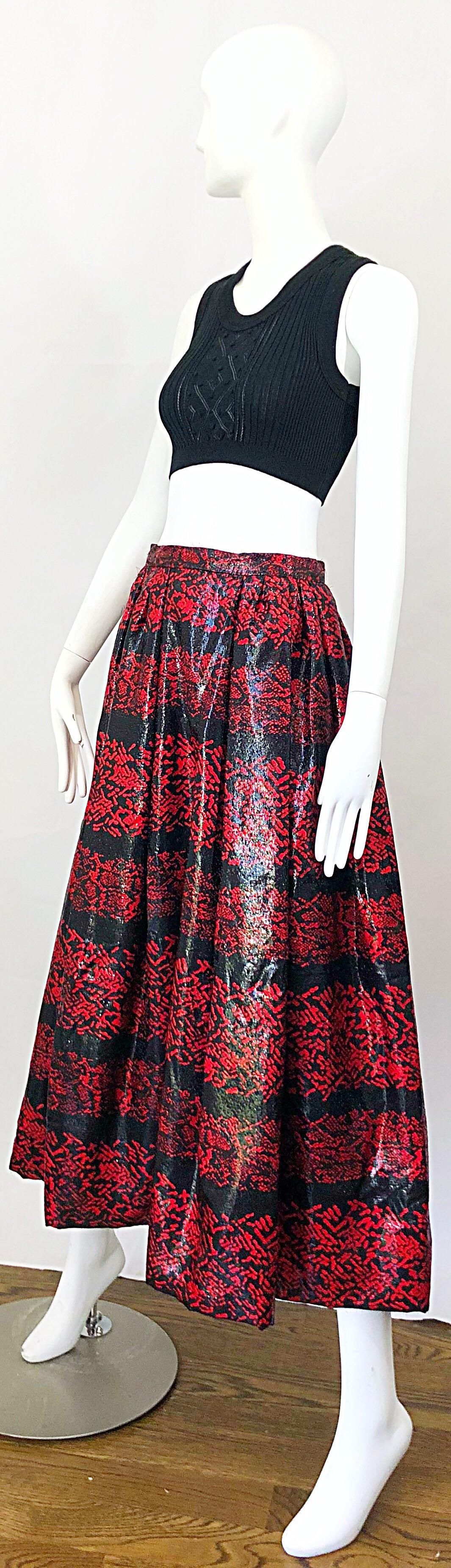 Rare Vintage Tarquin Ebker Couture Red + Black Metallic Threaded Silk Midi Skirt For Sale 3