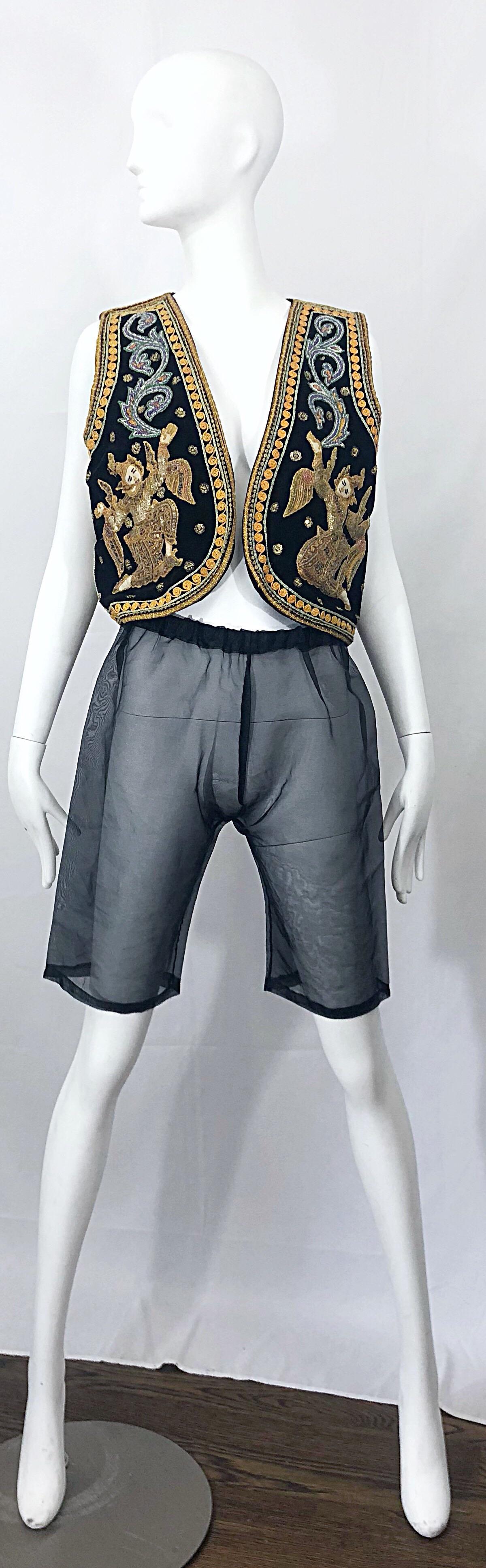Black 1970s Egyptian Inspired 3D Embroidered Vintage Boho 70s Sequin Cropped Vest Top 