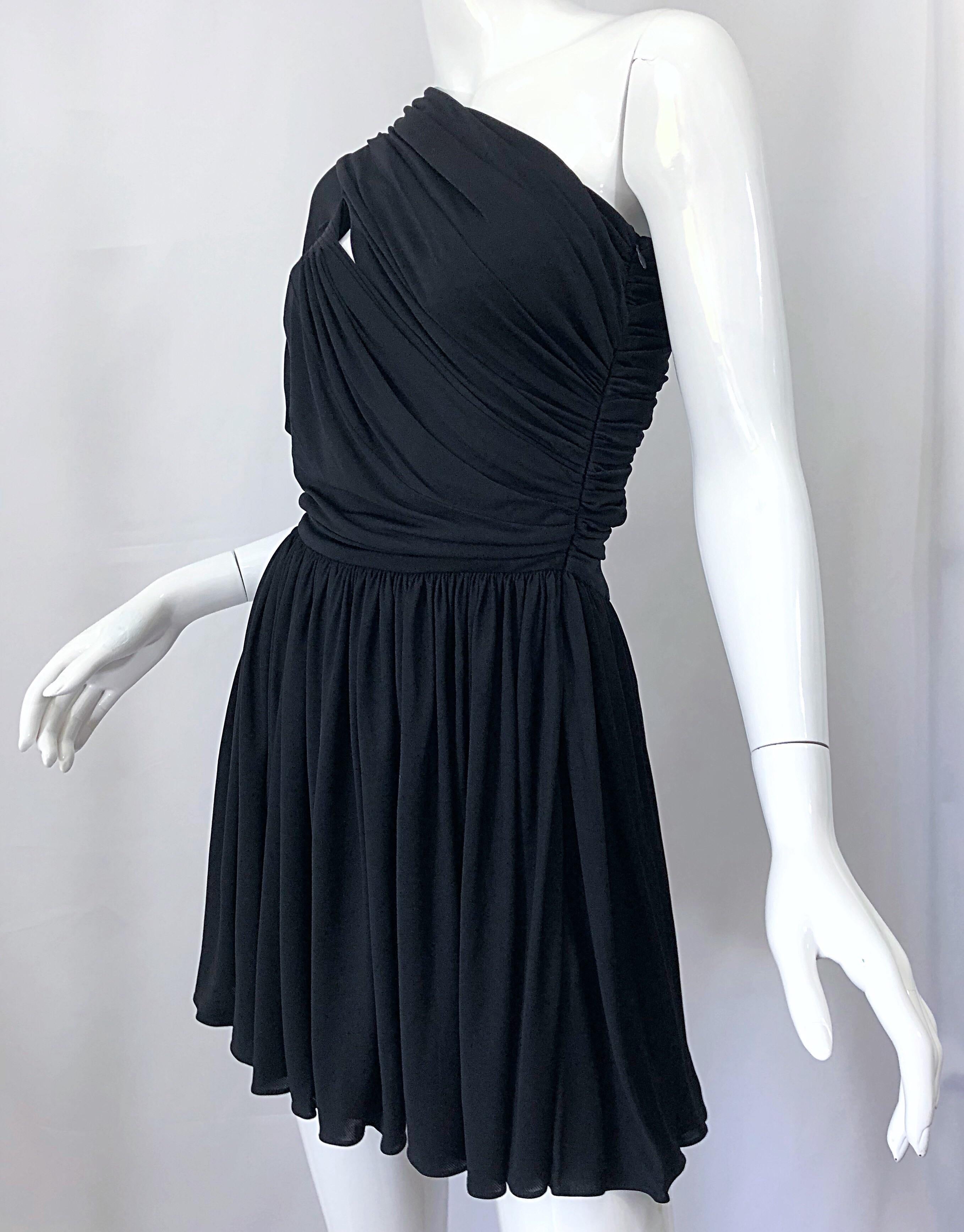 John Galliano Sz 42 6 / 8 2000s Black One Shoulder Grecian Vintage Mini Dress For Sale 4