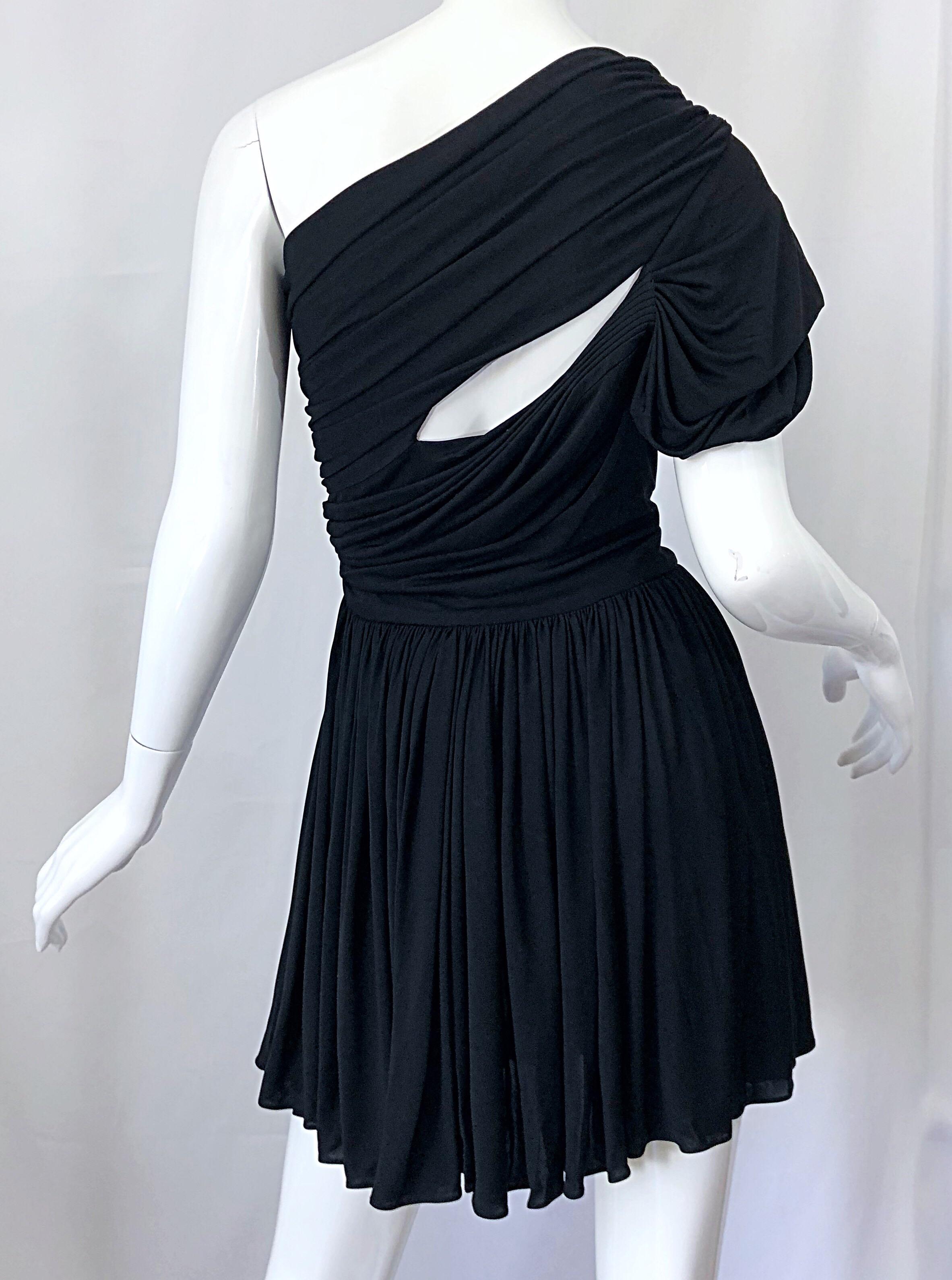John Galliano Sz 42 6 / 8 2000s Black One Shoulder Grecian Vintage Mini Dress For Sale 5