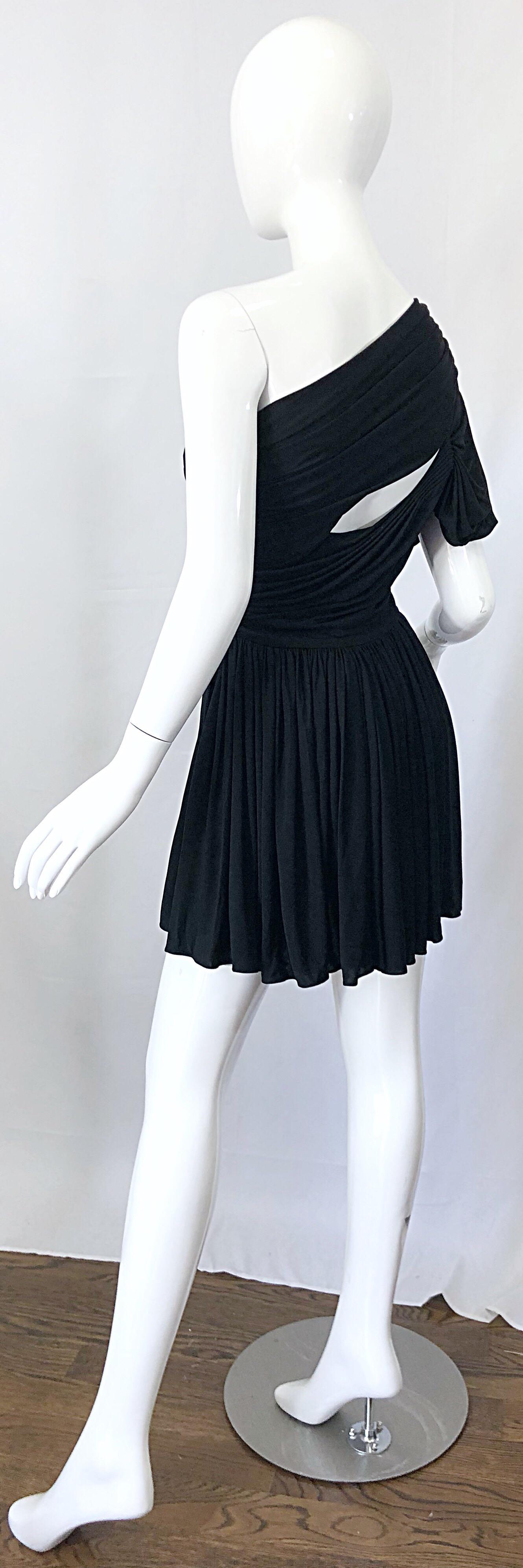 John Galliano Sz 42 6 / 8 2000s Black One Shoulder Grecian Vintage Mini Dress For Sale 10