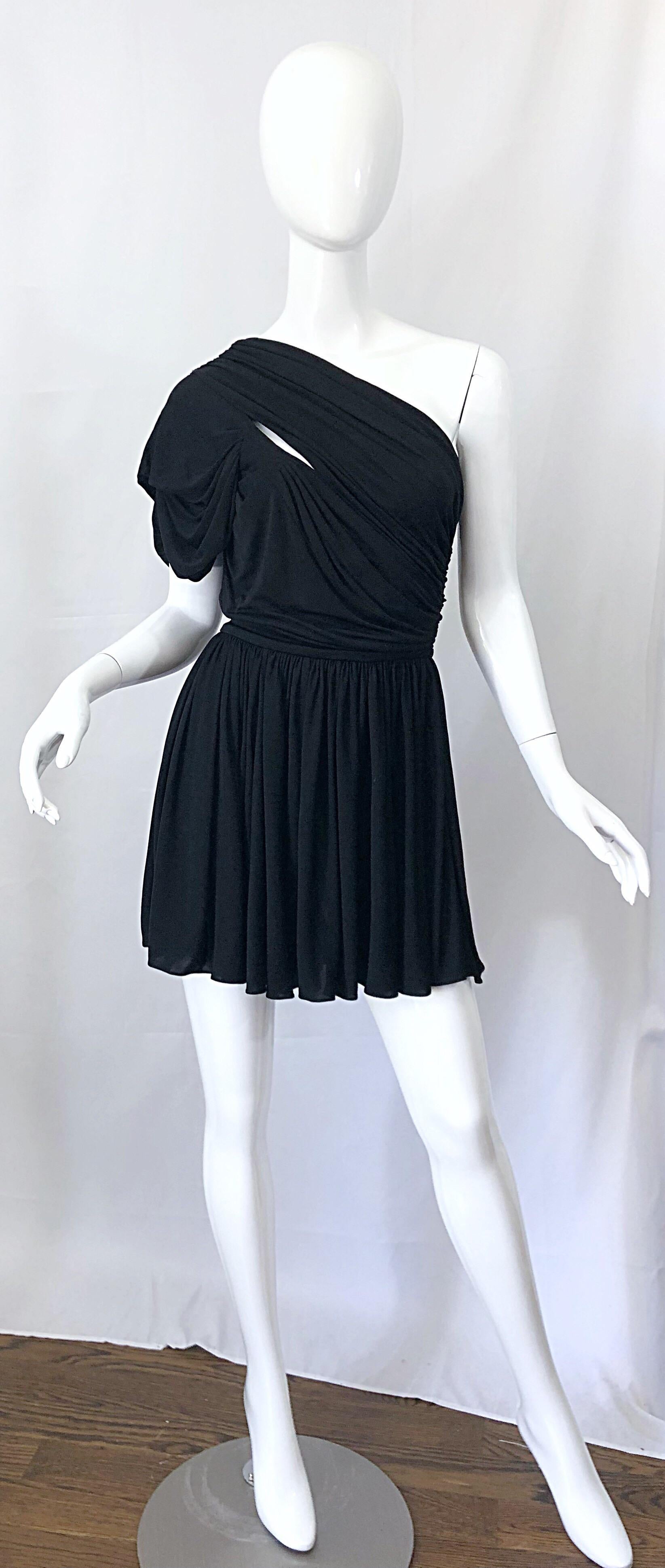 John Galliano Sz 42 6 / 8 2000s Black One Shoulder Grecian Vintage Mini Dress For Sale 11