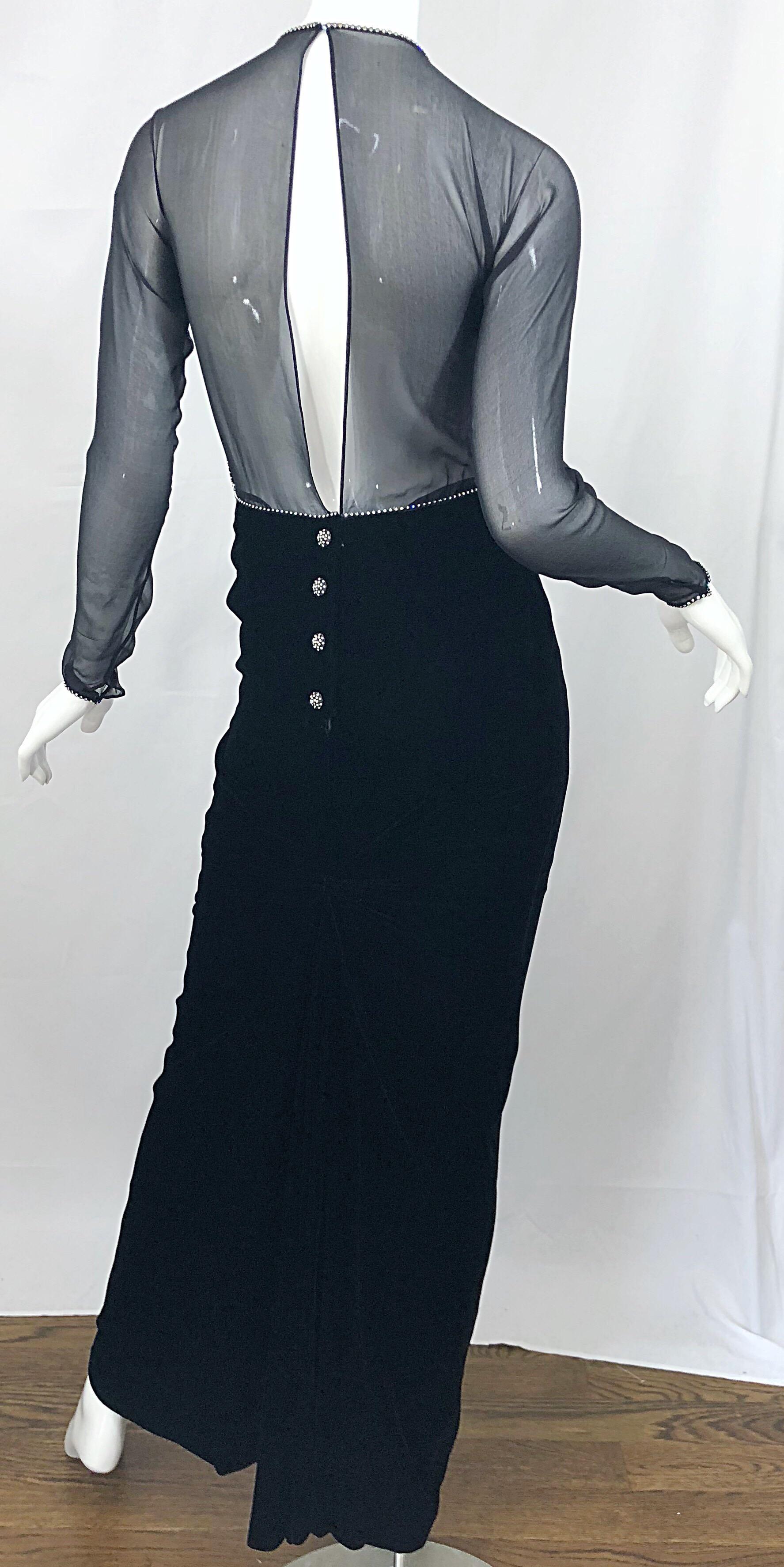 Vintage Oscar de la Renta Black Size 4 Silk Velvet 90s Rhinestone Open Back Gown For Sale 6
