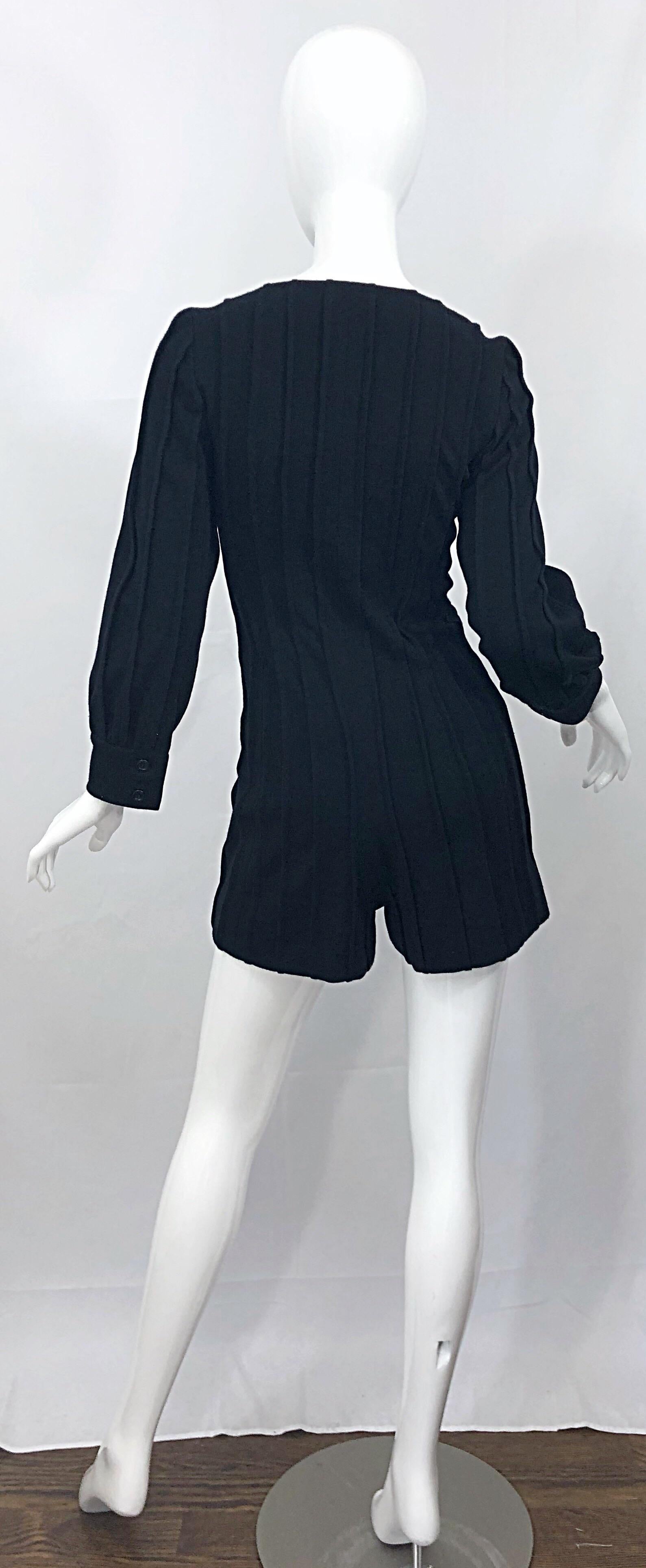 Combinaison jupe une pièce vintage Givenchy Haute Couture en laine noire à manches longues Excellent état - En vente à San Diego, CA