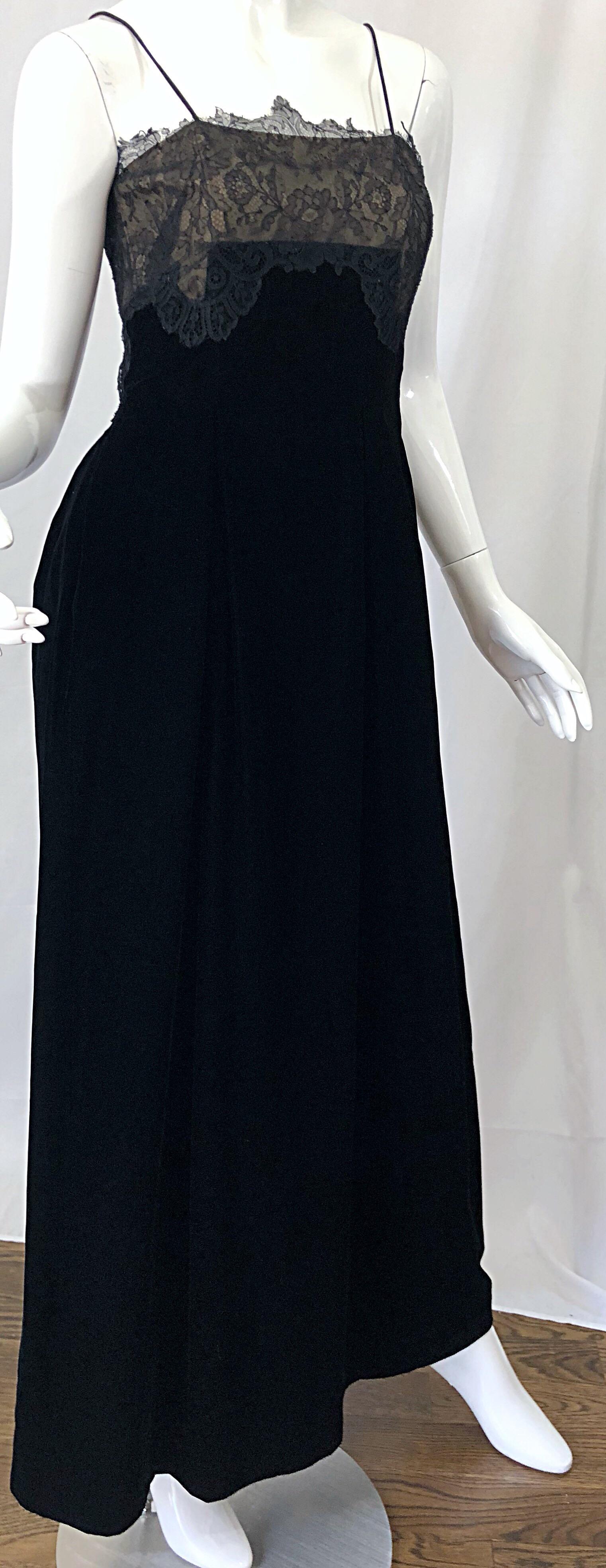 Beautiful Vintage Richilene 1970s Black Silk Velvet + Nude Lace Chiffon Gown In Excellent Condition For Sale In San Diego, CA