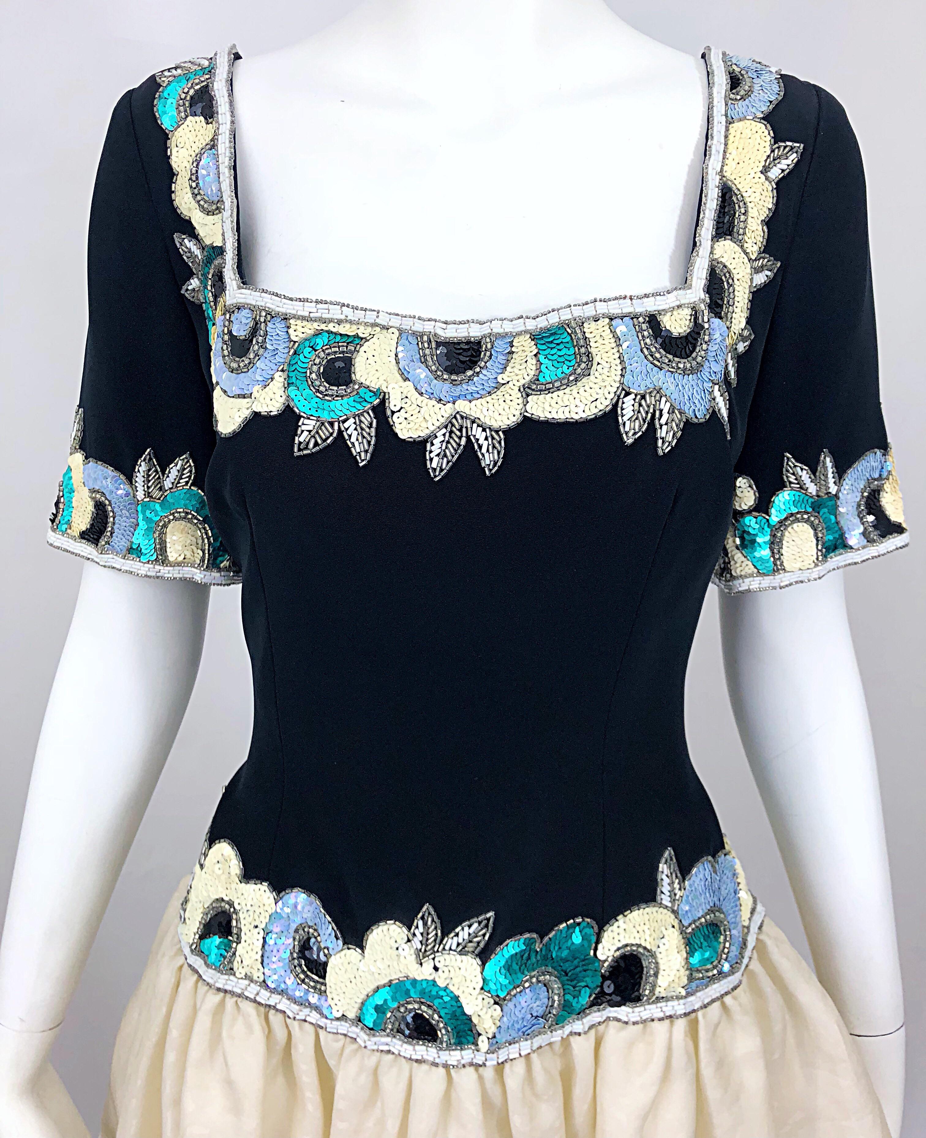 Bob Mackie - Robe vintage ajustée et évasée en soie noire, blanche et bleue, taille 6, années 1990 en vente 4