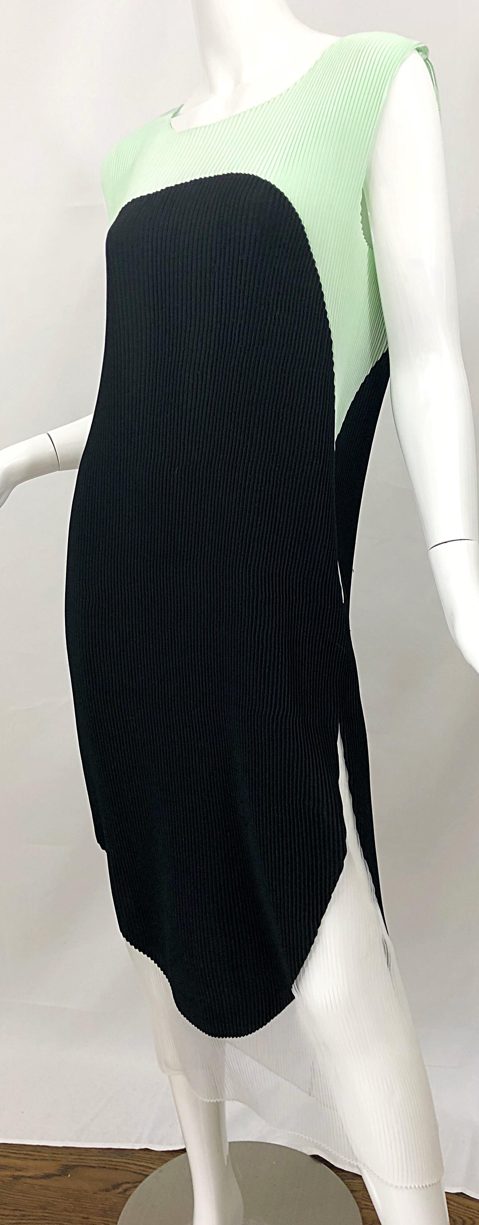 Stella McCartney Spring 2013 Runway Size 44 US 8 - 10 Color Block Pleated Dress For Sale 1