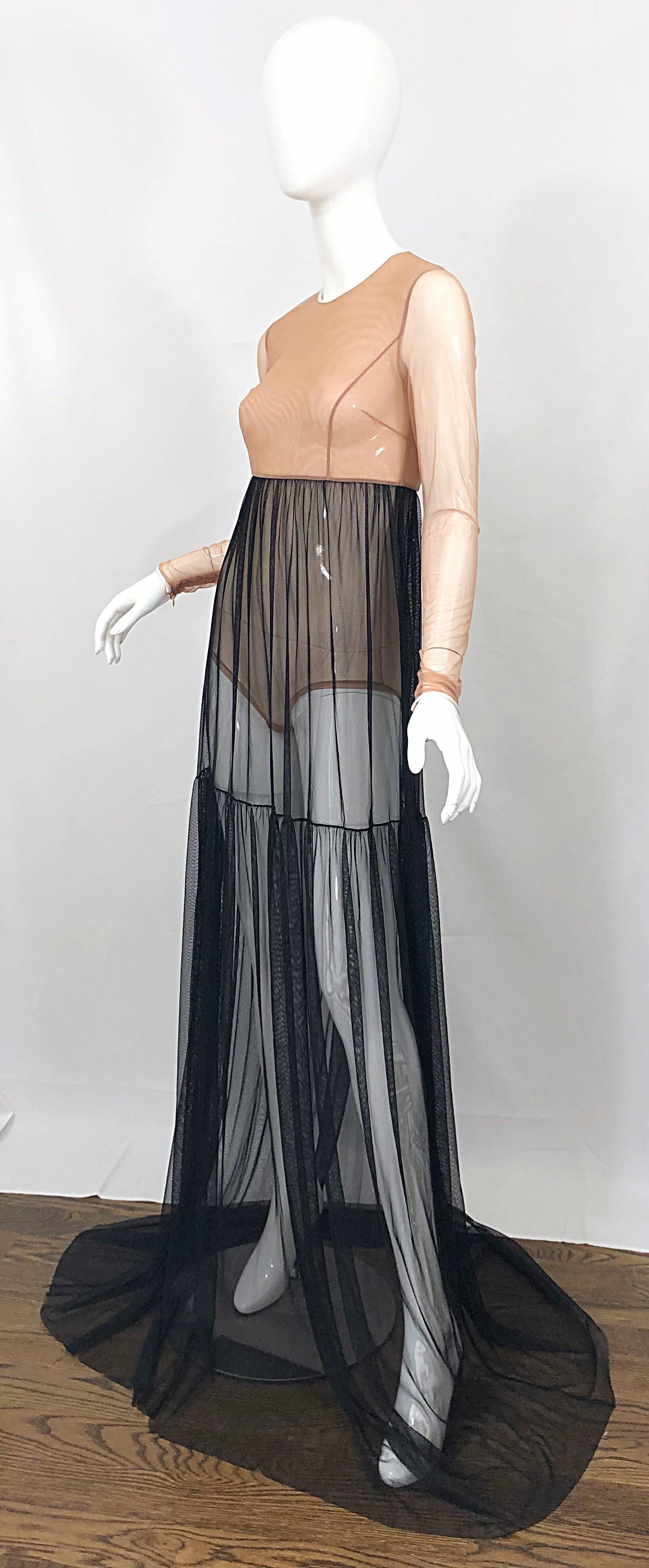 Michael Kors Kollektion Gr. 4 Nude + Schwarz durchsichtiges Laufsteg Mesh Bodysuit-Kleid Kleid im Angebot 1