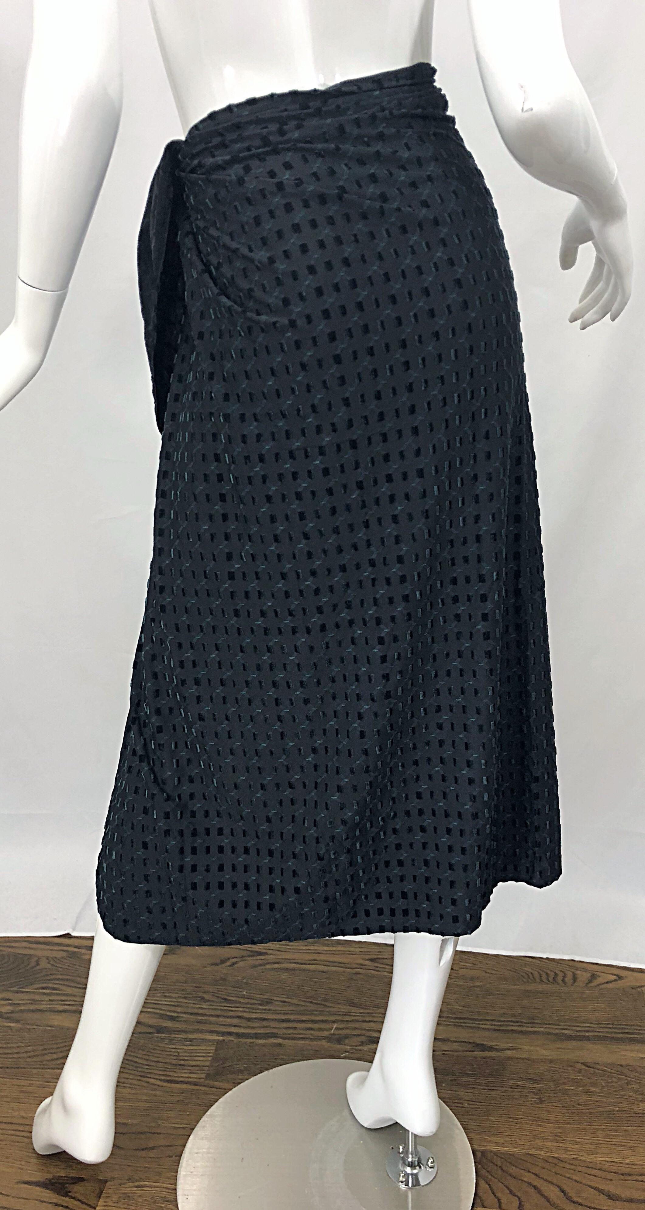 Vintage Bill Blass Swimsuit Sarong 1990 Black and Hunter Green 90s Wrap Skirt en vente 4