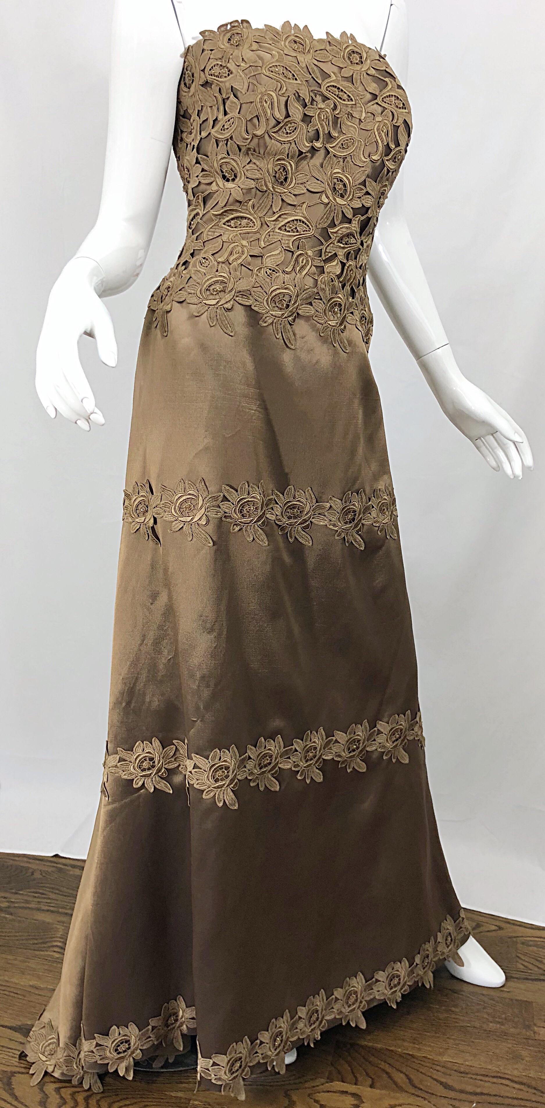 90s Helen Morley for Saks Size 12 / 14 Taupe Silk Crochet Beaded Strapless Gown In Excellent Condition For Sale In San Diego, CA