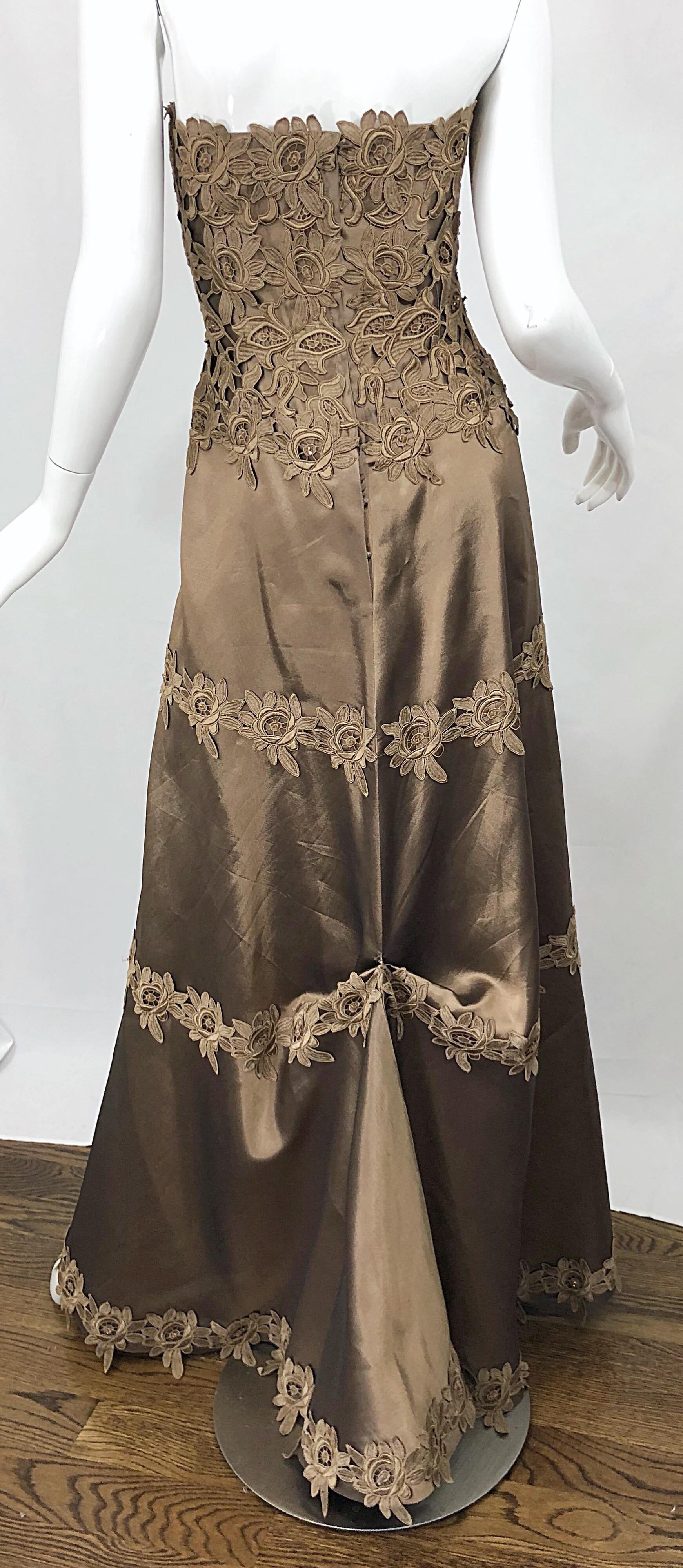 90s Helen Morley for Saks Size 12 Taupe Silk Crochet Beaded Strapless Gown For Sale 7