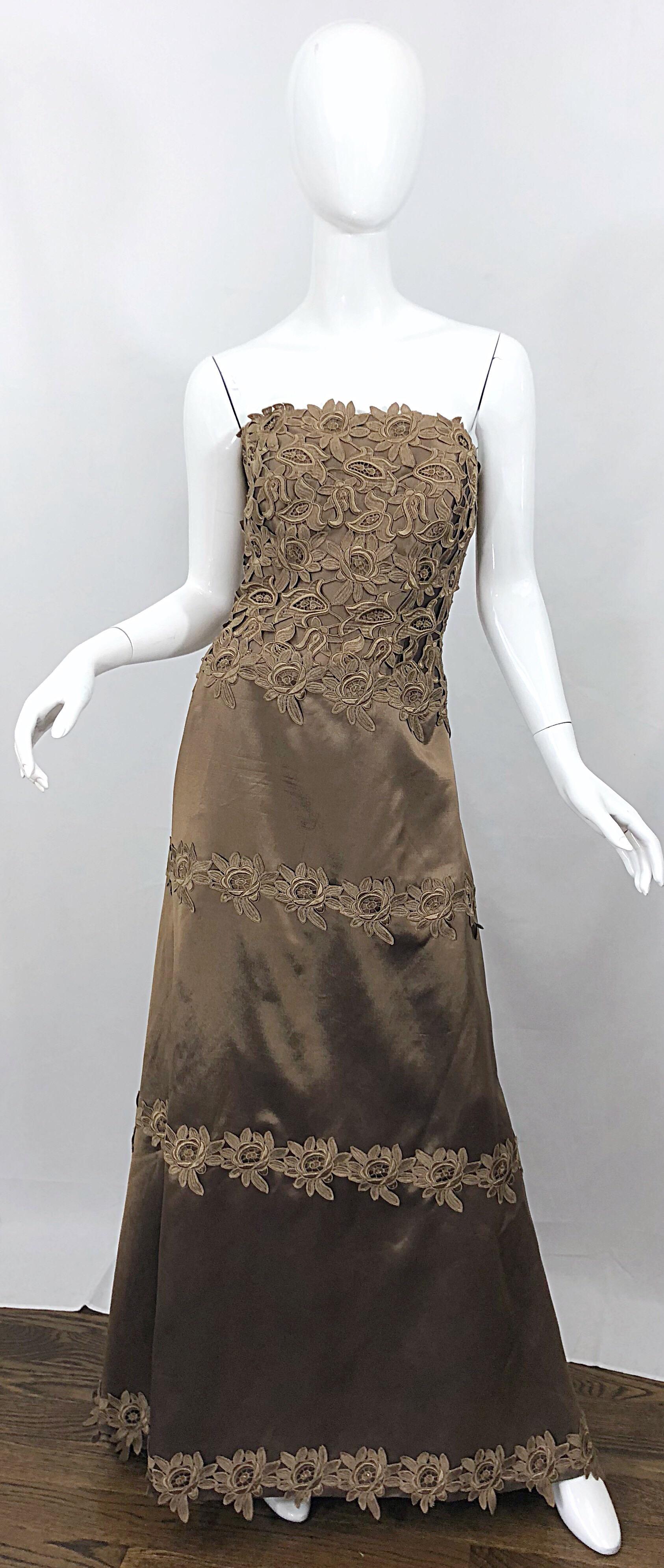 90s Helen Morley for Saks Size 12 / 14 Taupe Silk Crochet Beaded Strapless Gown For Sale 8