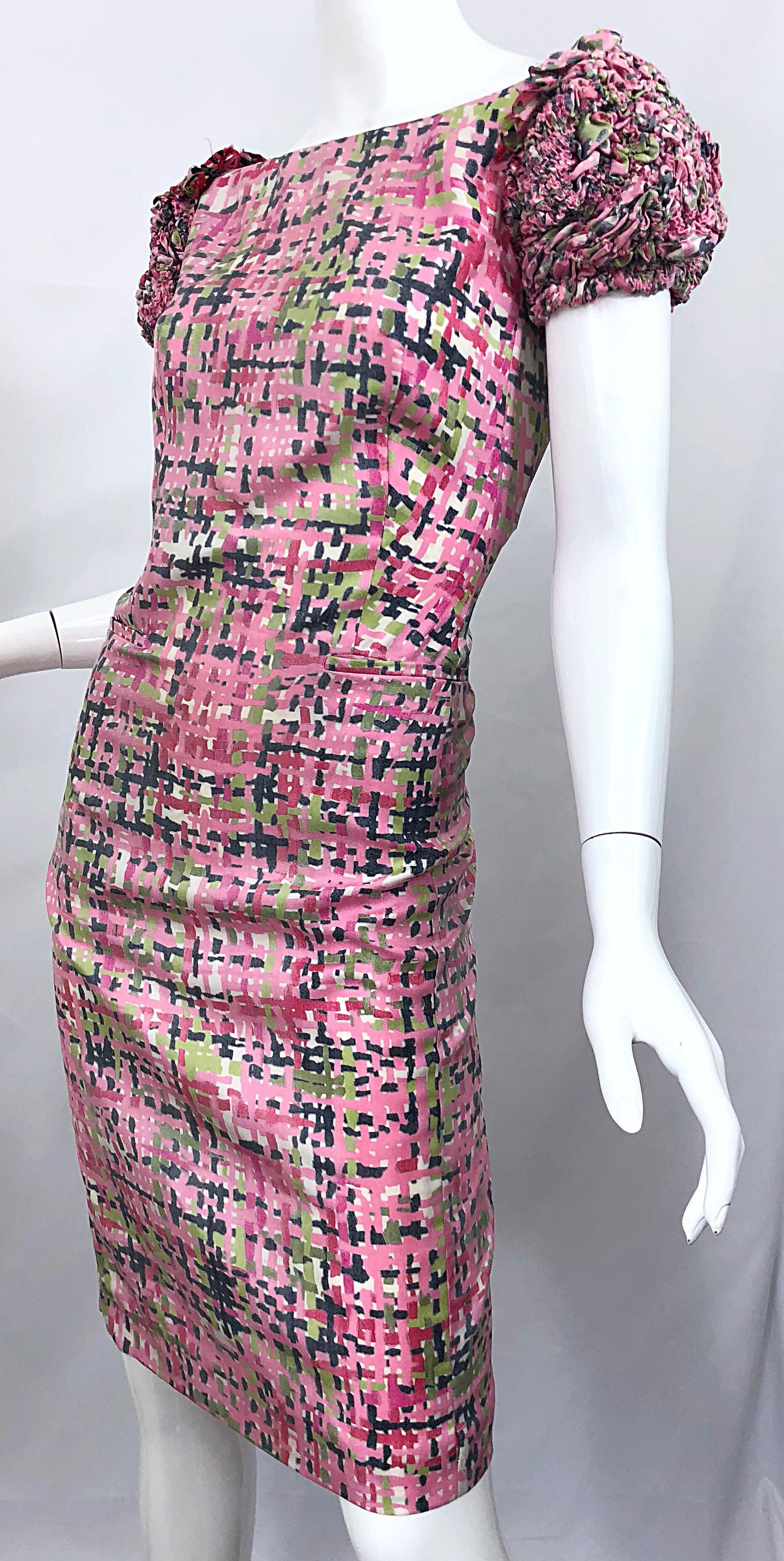 New Yves Saint Laurent Size 38 / 8 Pink and Green Silk Puff Sleeve Sheath Dress For Sale 4