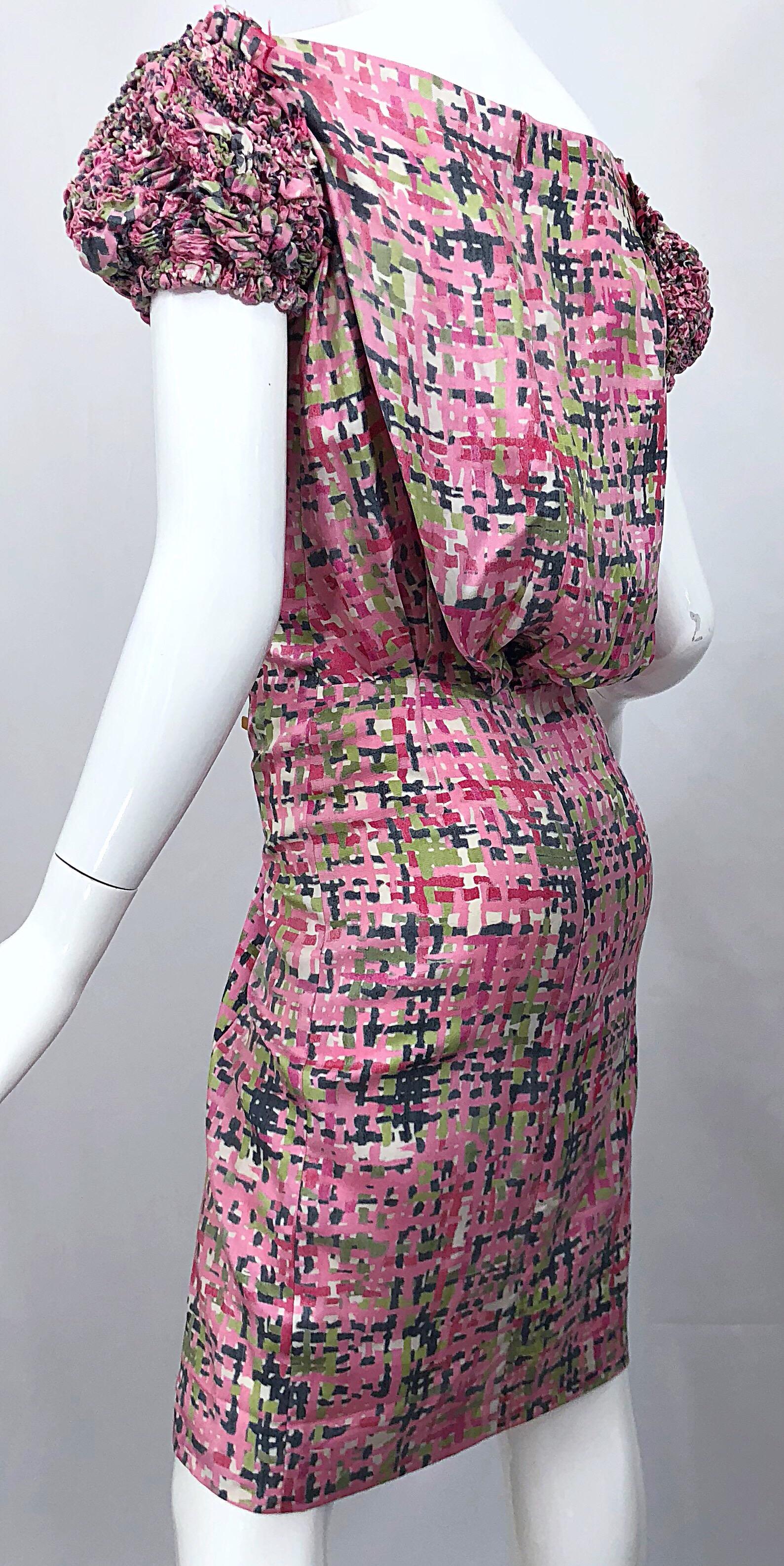 New Yves Saint Laurent Size 38 / 8 Pink and Green Silk Puff Sleeve Sheath Dress For Sale 5