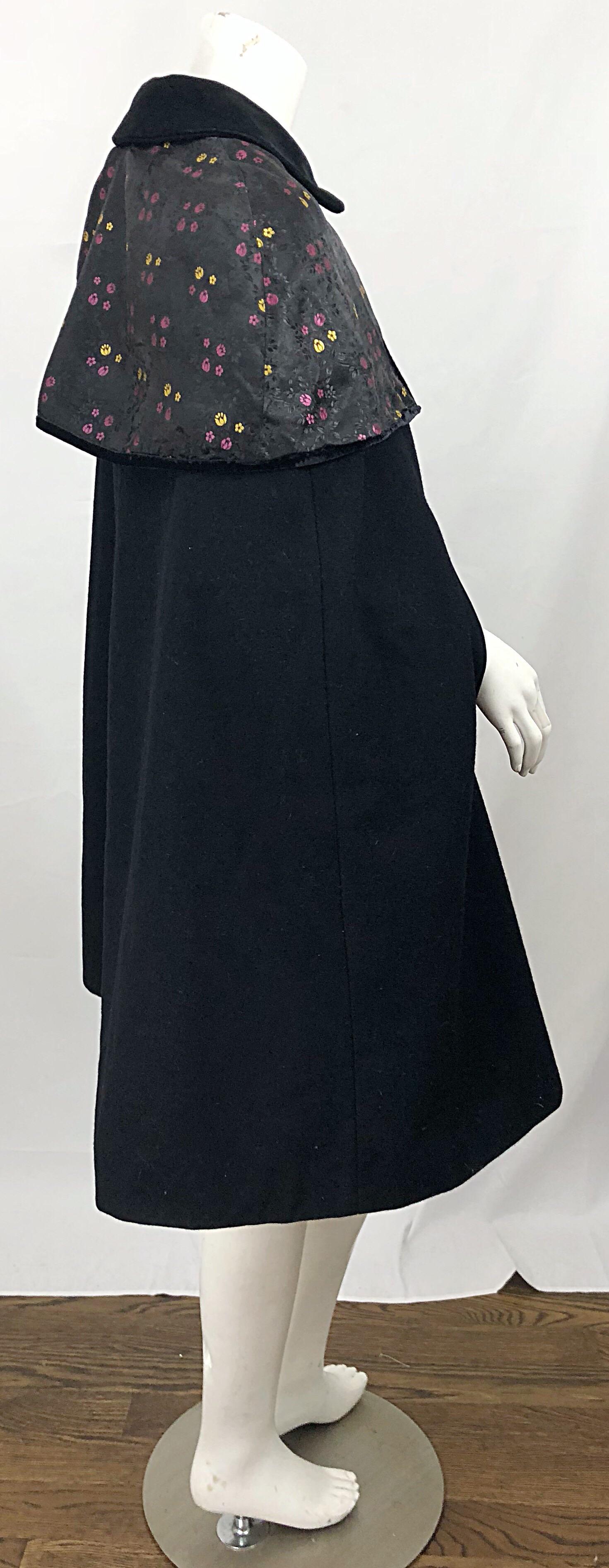 1960s German Made Black Wool Vintage 60s Chic Swing Cape Jacket Coat For Sale 1