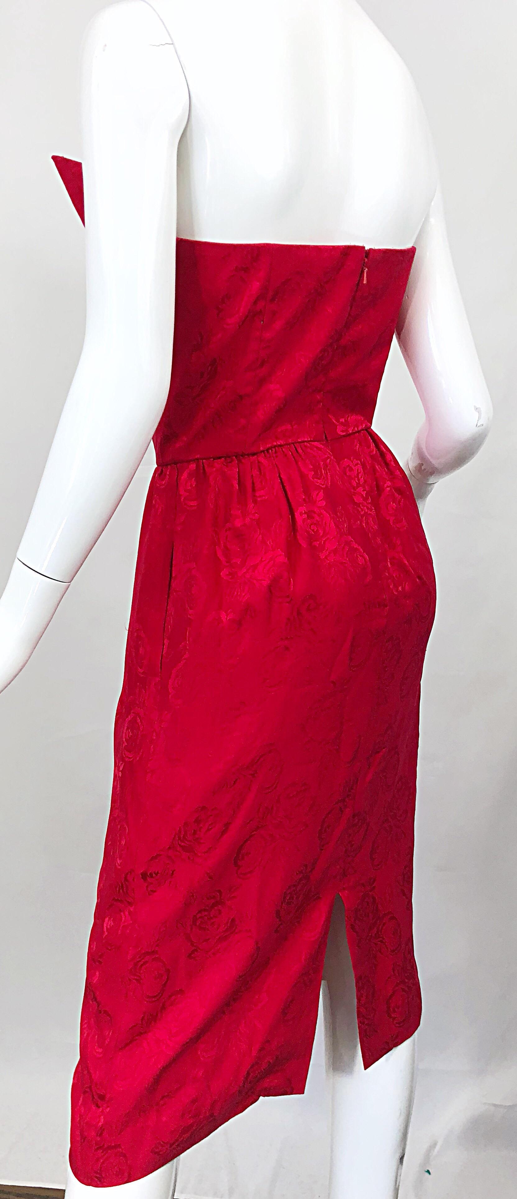 Women's 1990s Holiday Lipstick Red Avant Garde Silk Flower Vintage 90s Strapless Dress For Sale