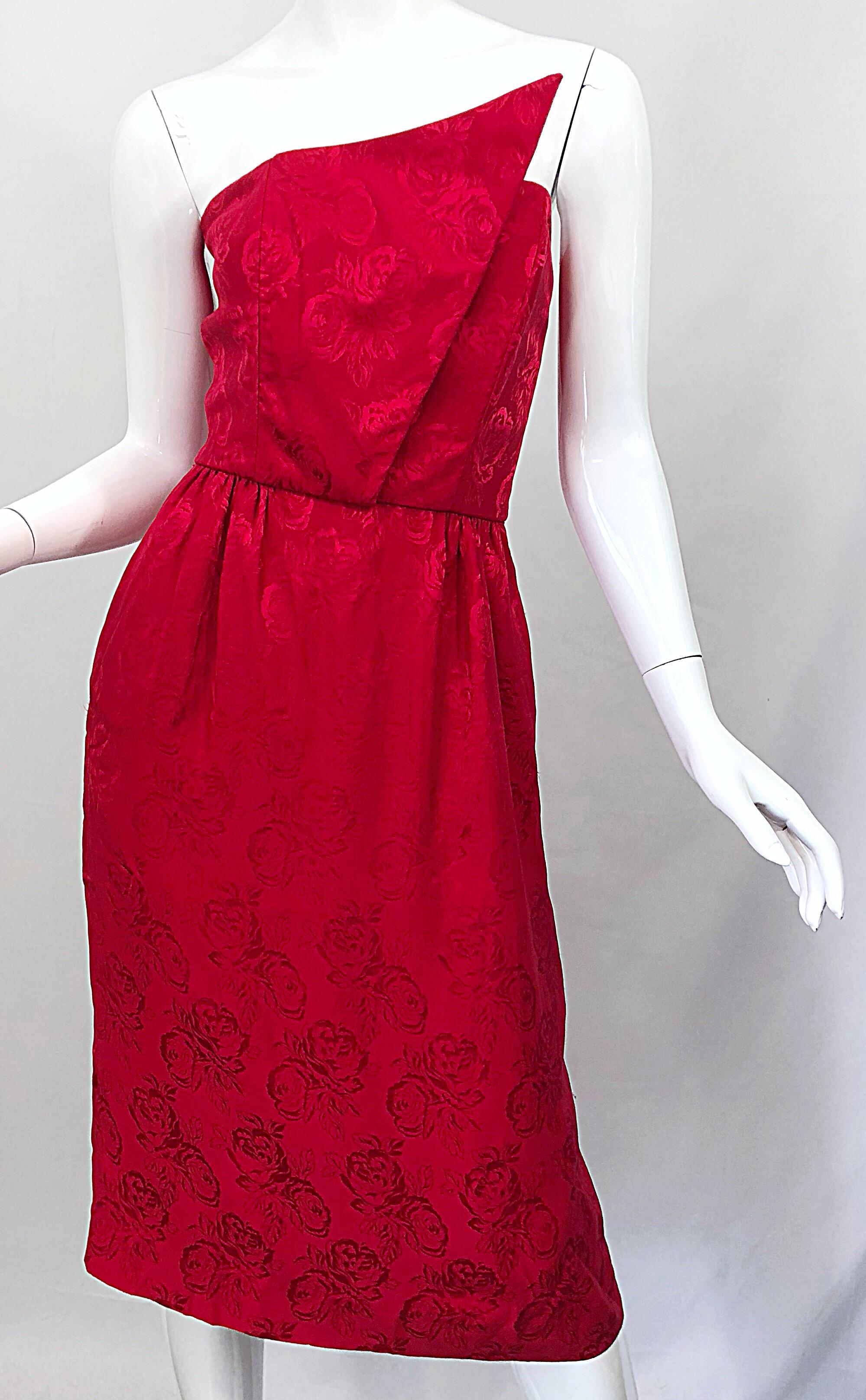 1990s Holiday Lipstick Red Avant Garde Silk Flower Vintage 90s Strapless Dress For Sale 2