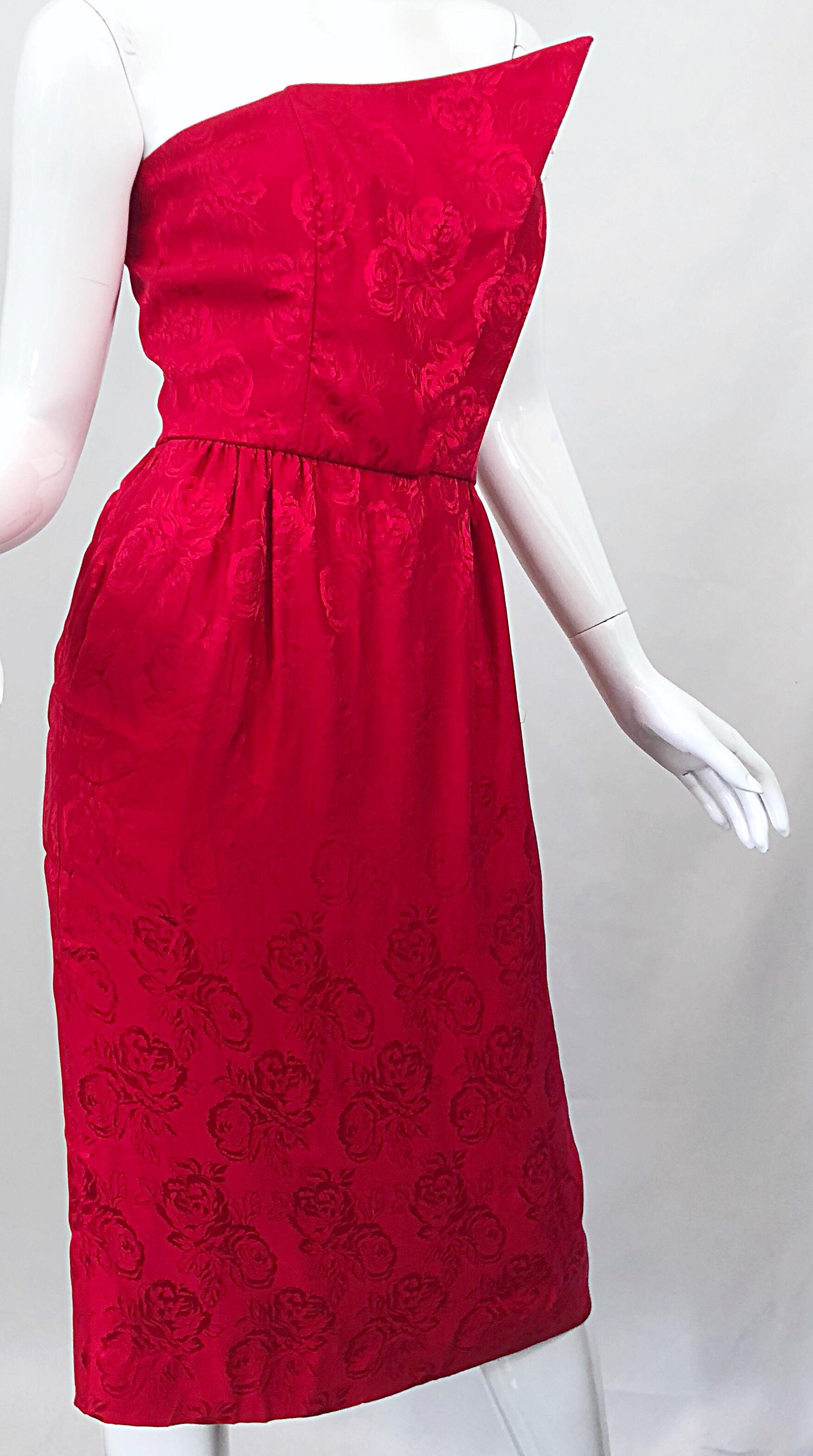 1990s Holiday Lipstick Red Avant Garde Silk Flower Vintage 90s Strapless Dress For Sale 6