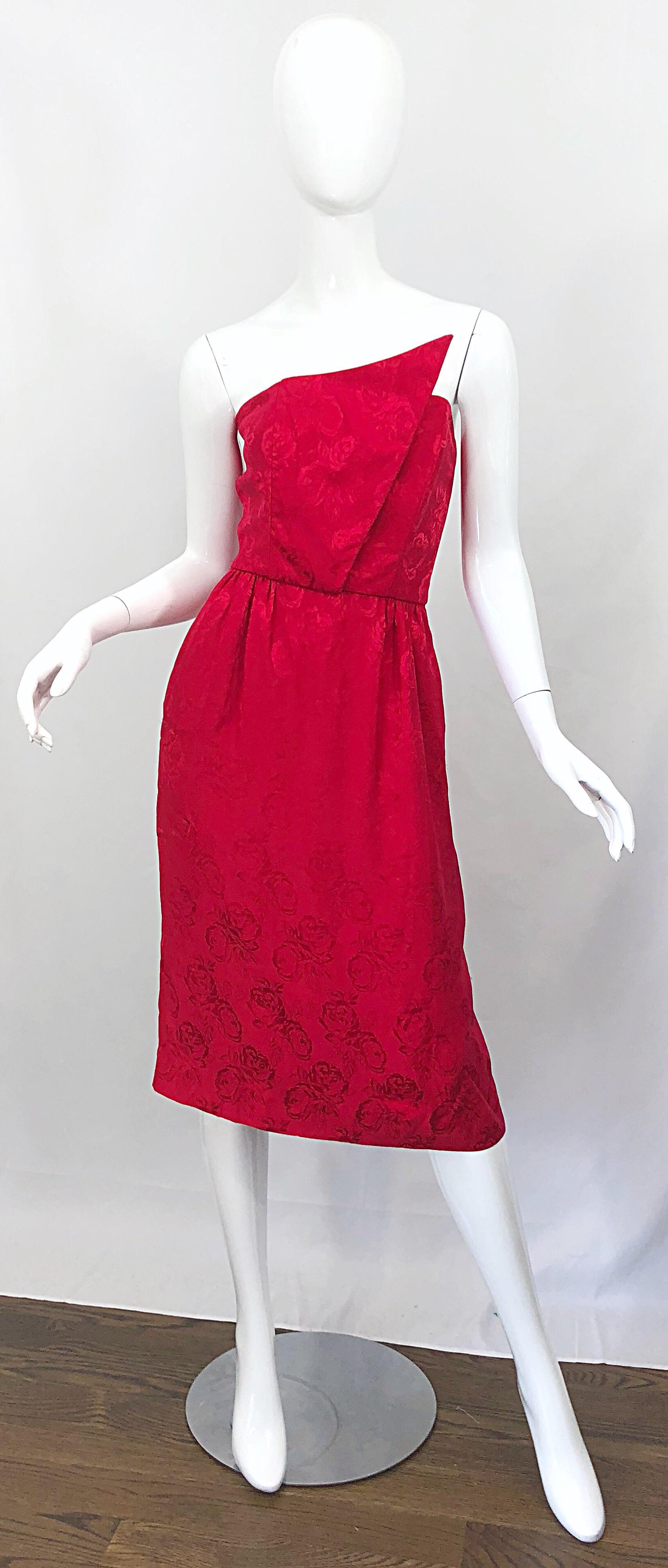 1990s Holiday Lipstick Red Avant Garde Silk Flower Vintage 90s Strapless Dress For Sale 7