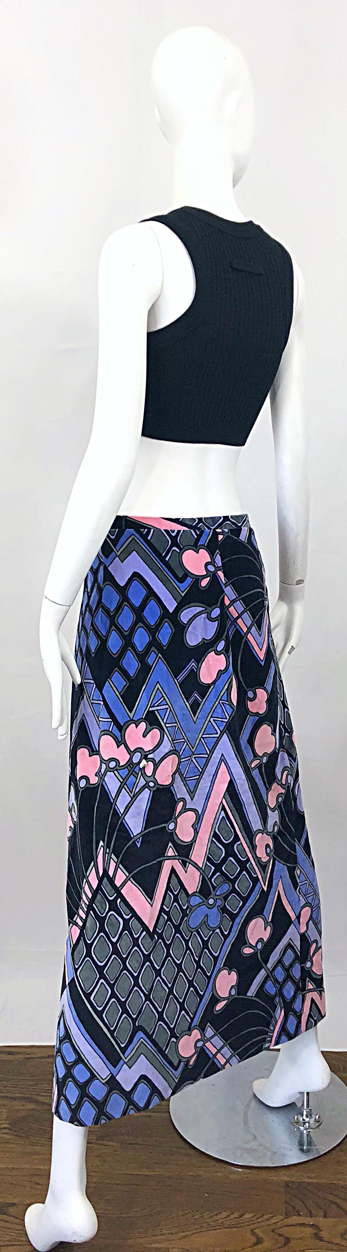 Rare 1970s Niedieck Size 14 / 16 Pucci Style Velvet Vintage 70s Maxi Skirt In Excellent Condition For Sale In San Diego, CA